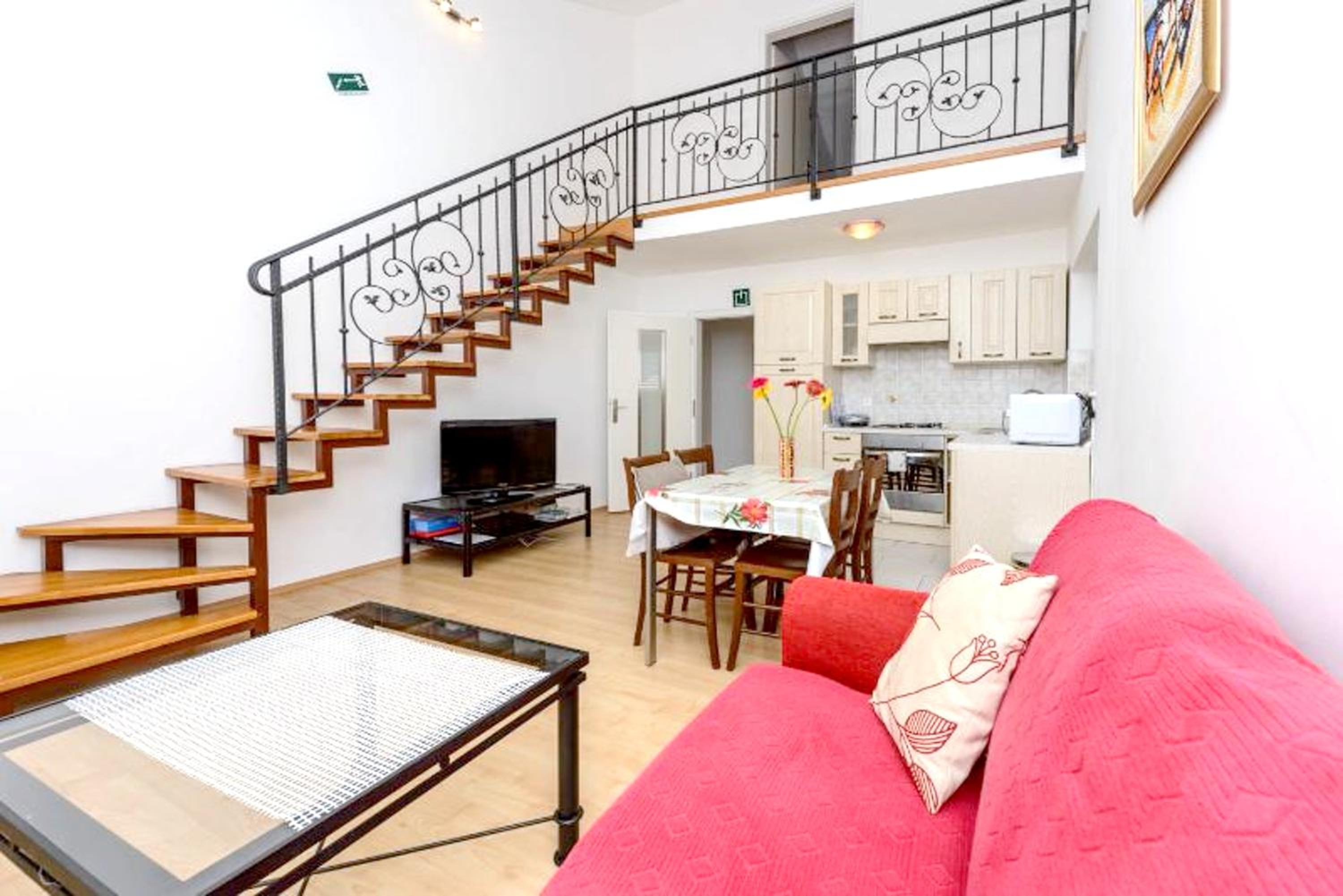 Chic Apartment with Sea View in Dubrovnik - 48 sqm