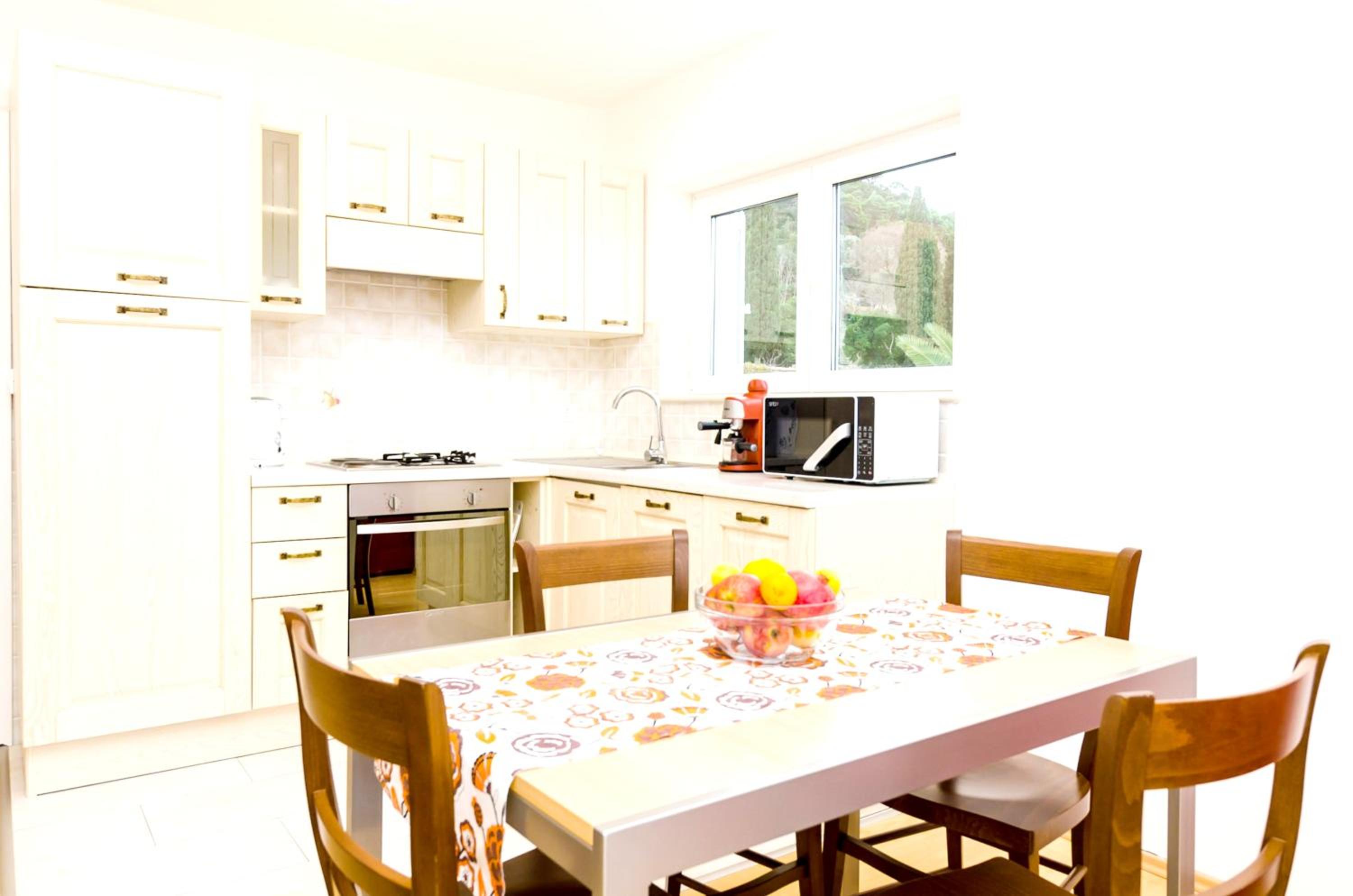 Chic Apartment with Sea View in Dubrovnik - 48 sqm