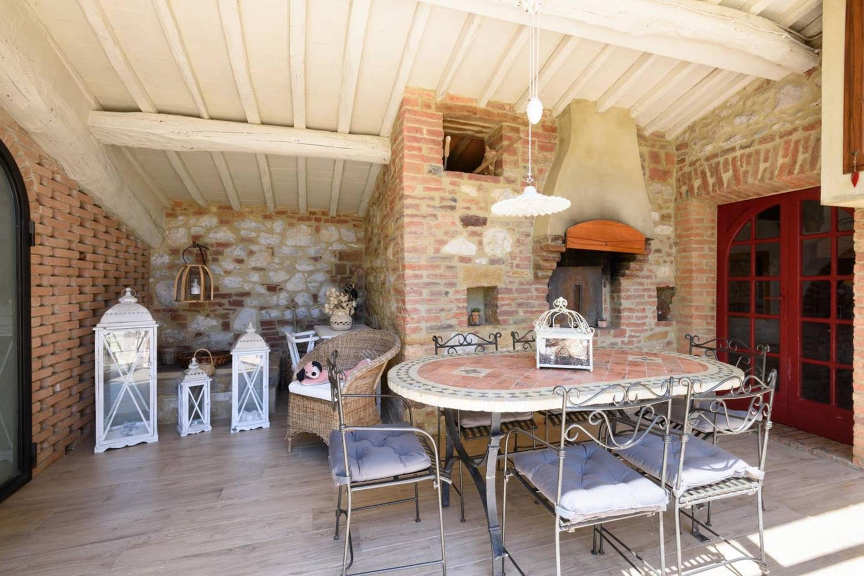 Charming House in Trequanda + Pool photo 4