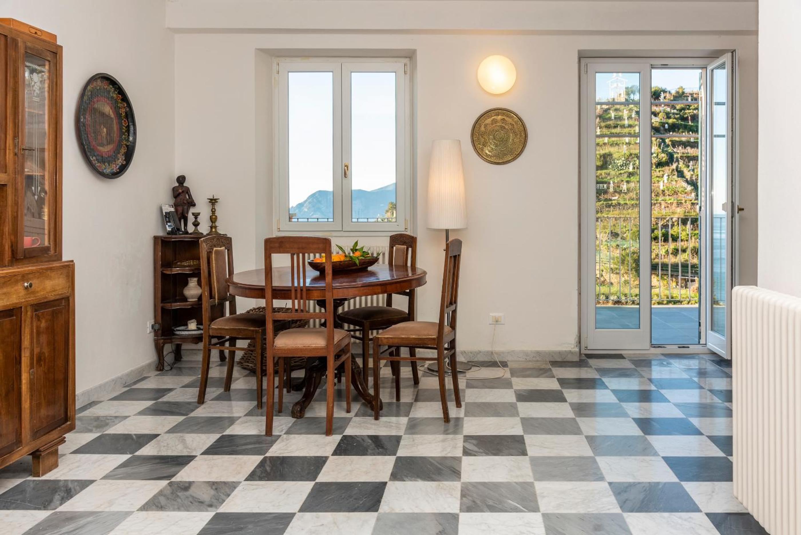 Luxury Seaview Apartments Manarola by Arbaspàa