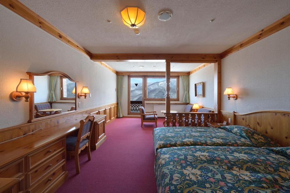 Hotel Grand Phenix Okushiga view 2