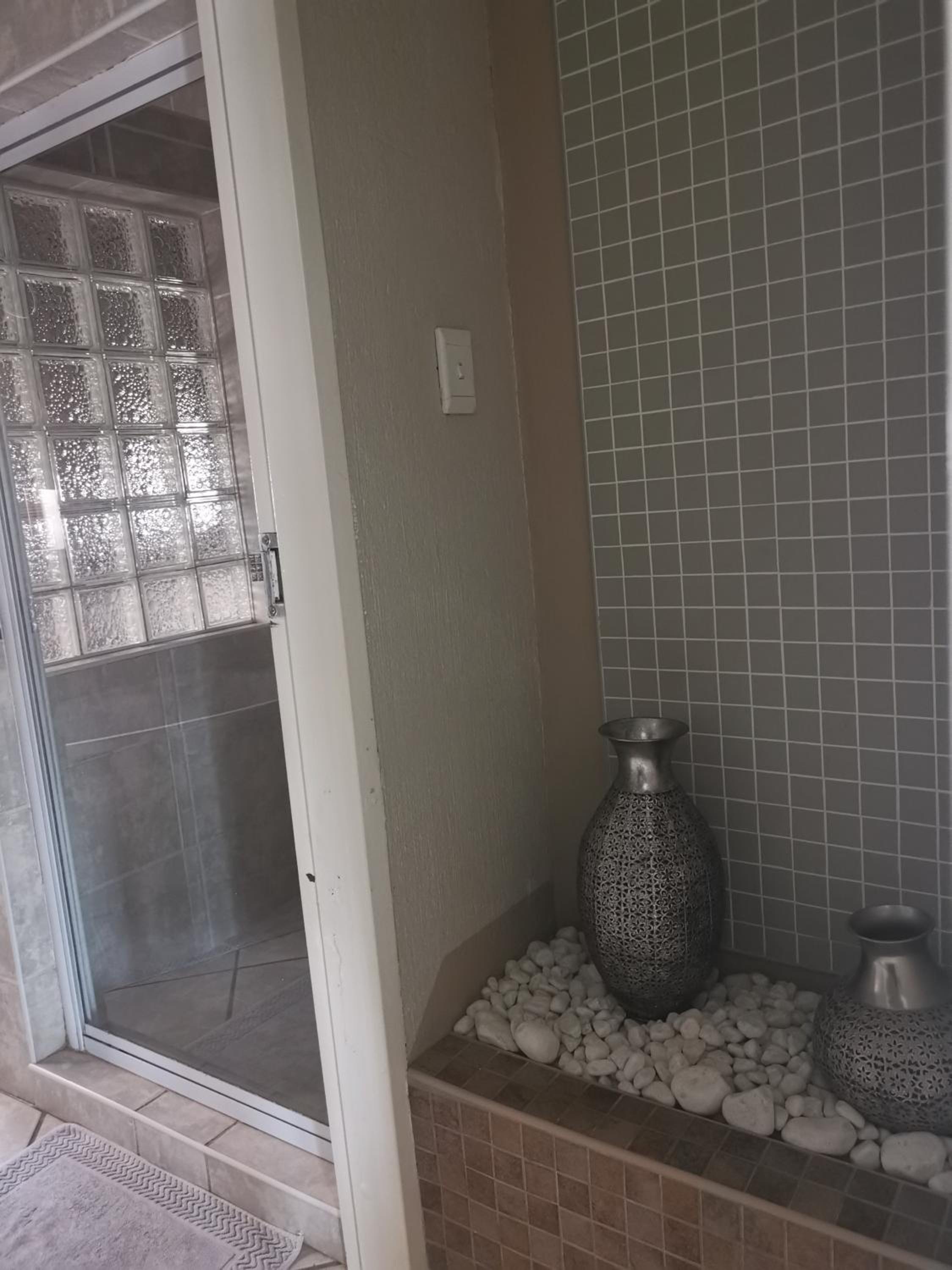 Klyne Jiweel Guesthouse view 4