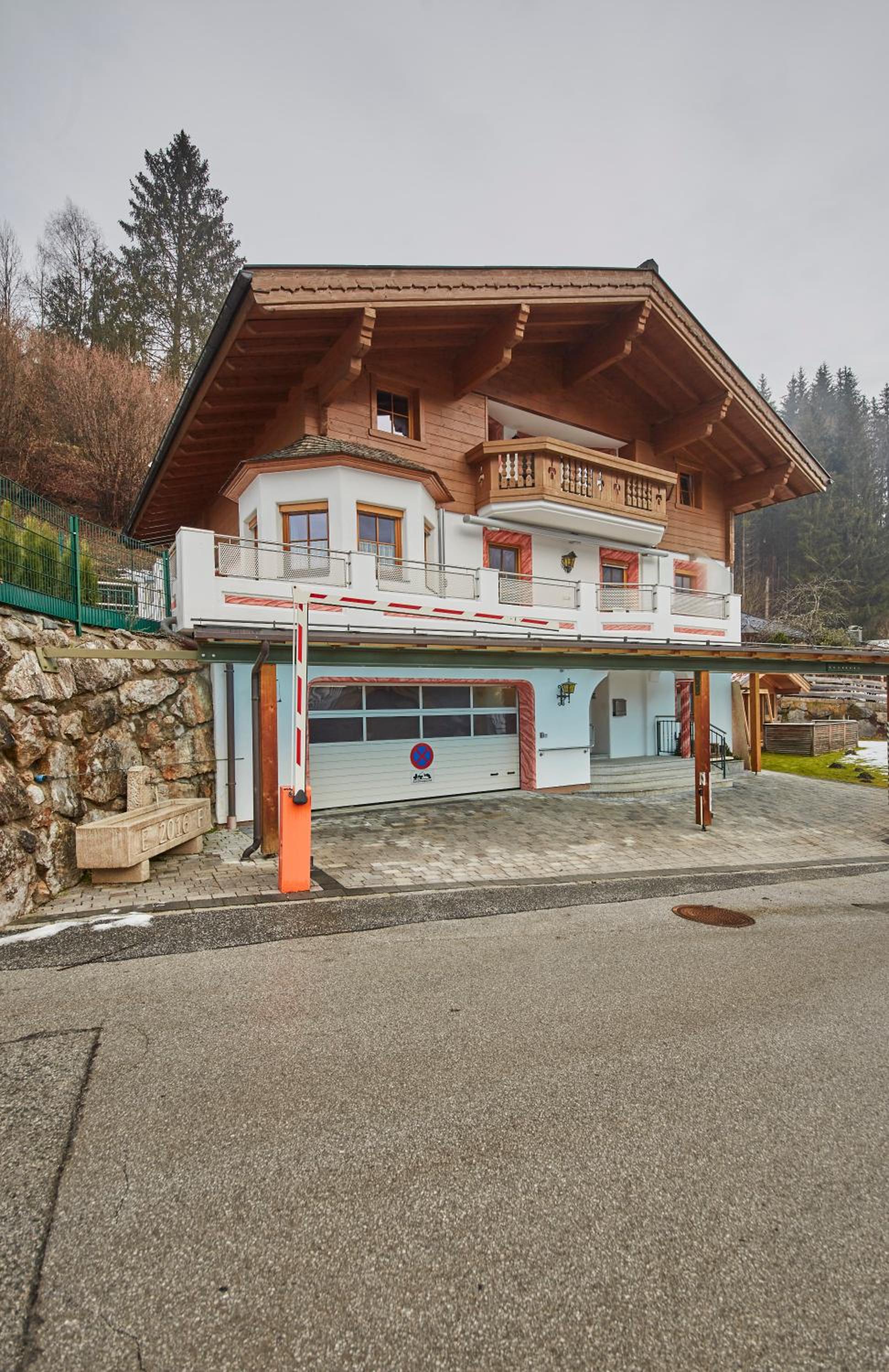 Hotel Holiday Lodge Frei&wild