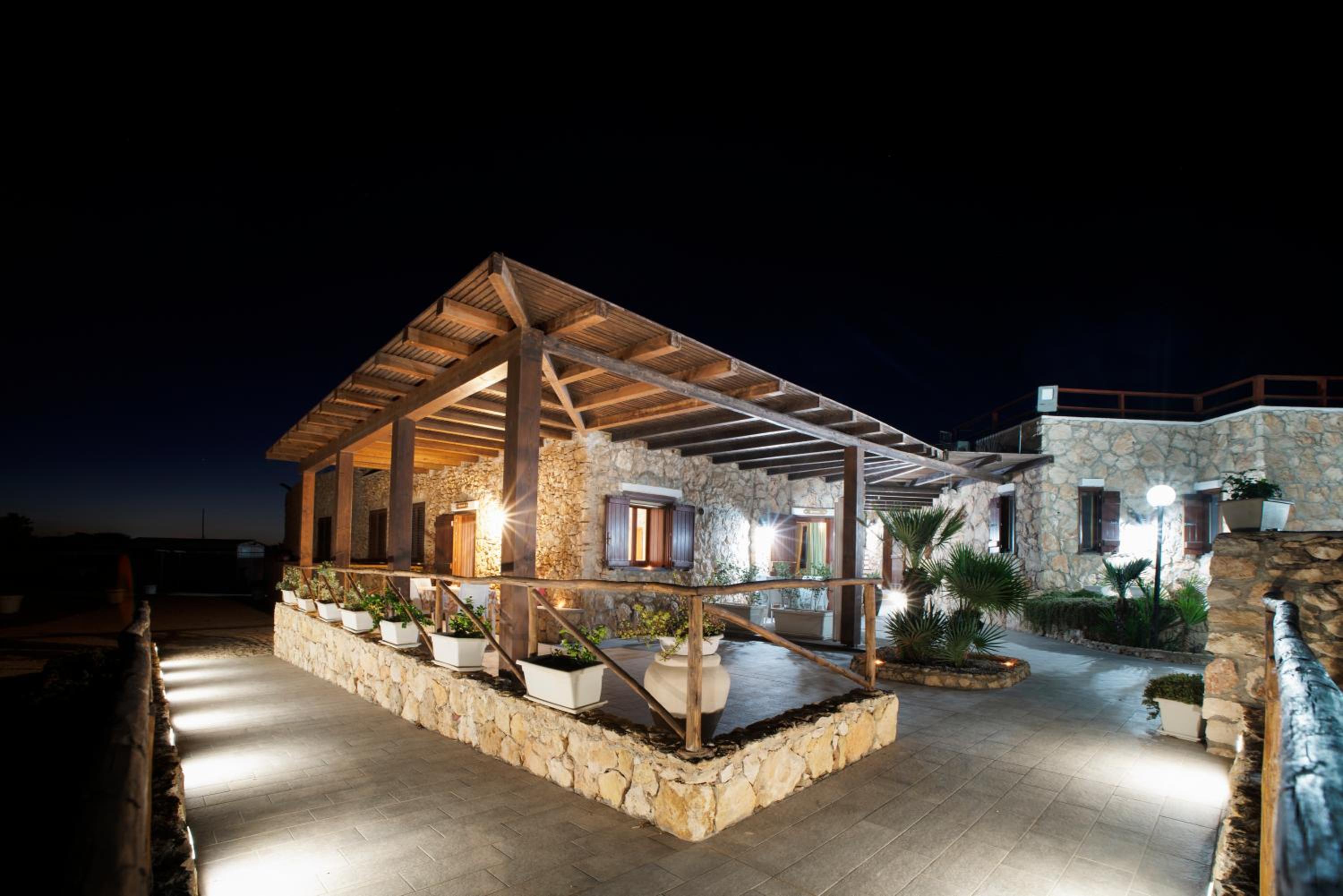 outdoor BBQ area