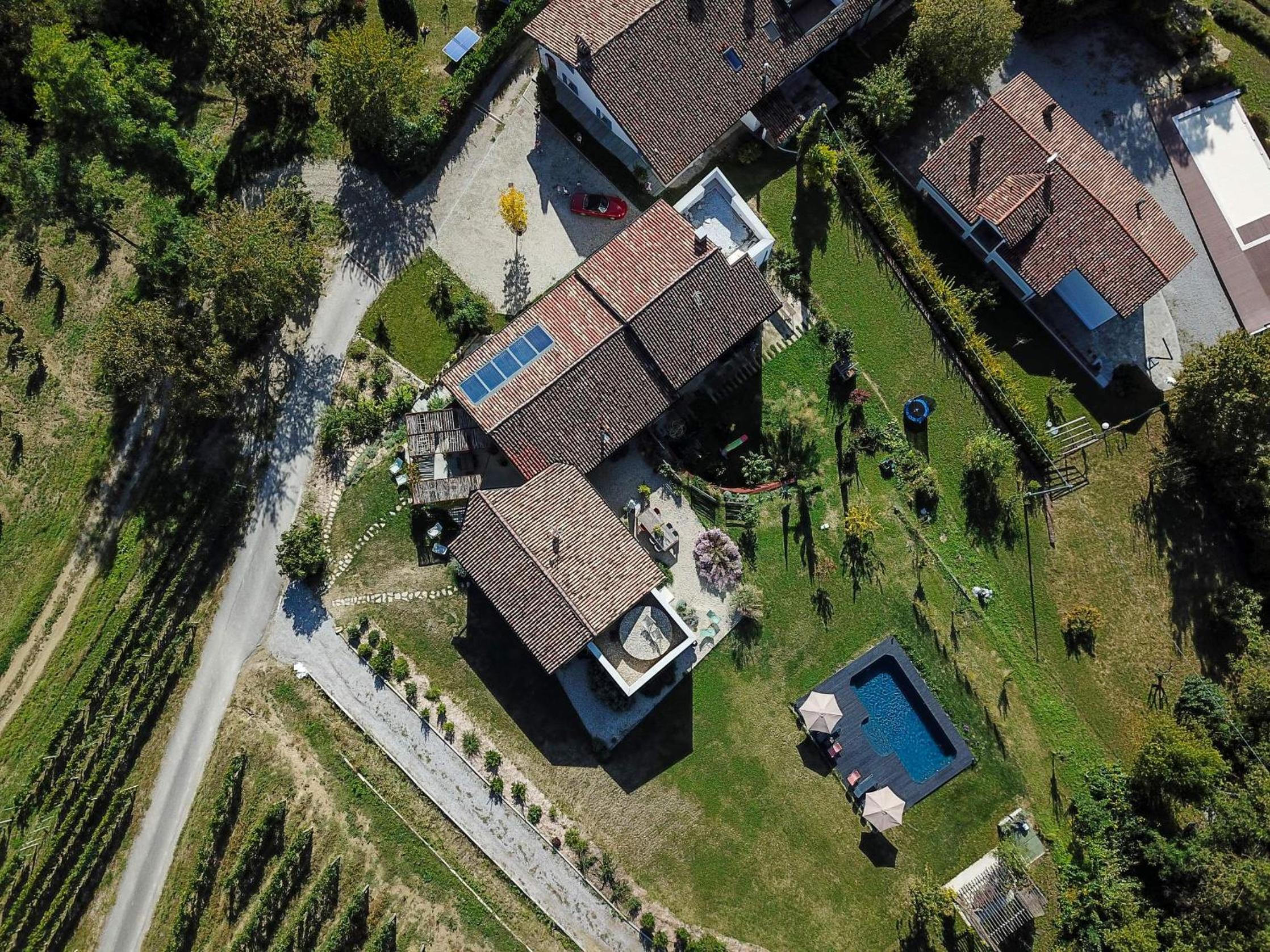 ROSTAGNI1834: VILLA WITH 2 APTS AND POOL IN THE BAROLO REGION view 2