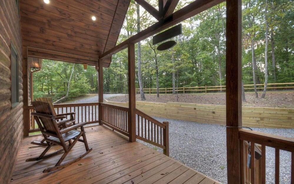 Dogwood Retreat - GREAT FAMILY RETREAT TIME IN THE NORTH GEORGIA MOUNTAINS OF BLUE RIDGE view 2