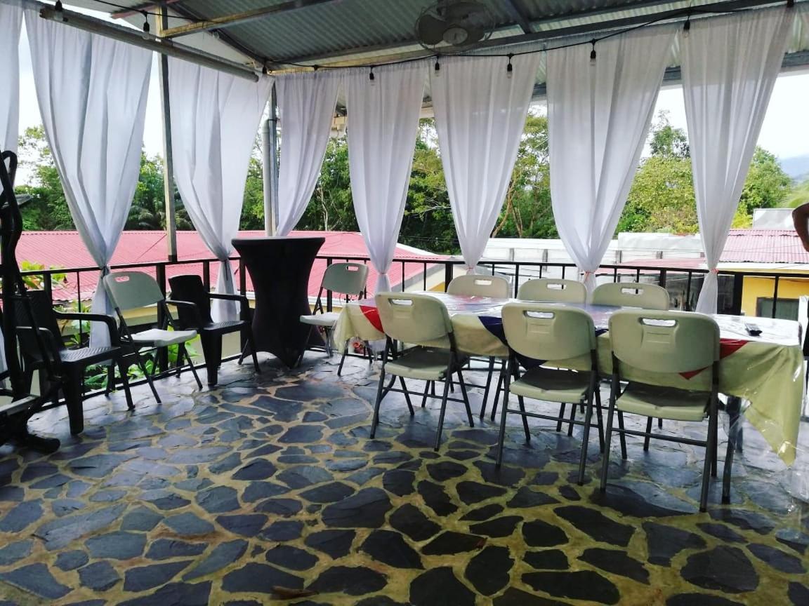 Hospedaje La Galerie