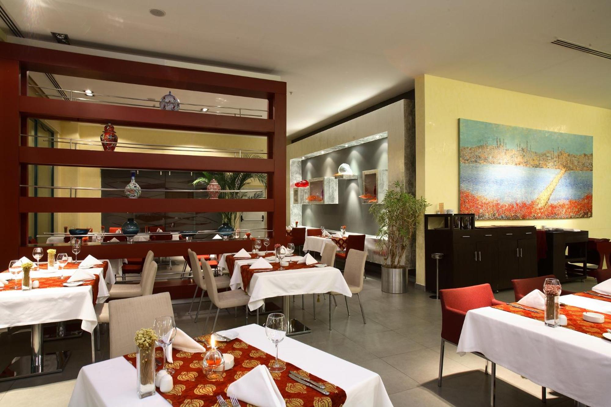 Nova Plaza Prime Hotel - Image 13