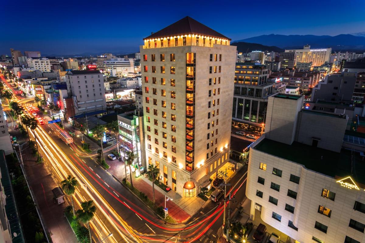 Jeju Vacations - Hotel Leo - Property Image 2