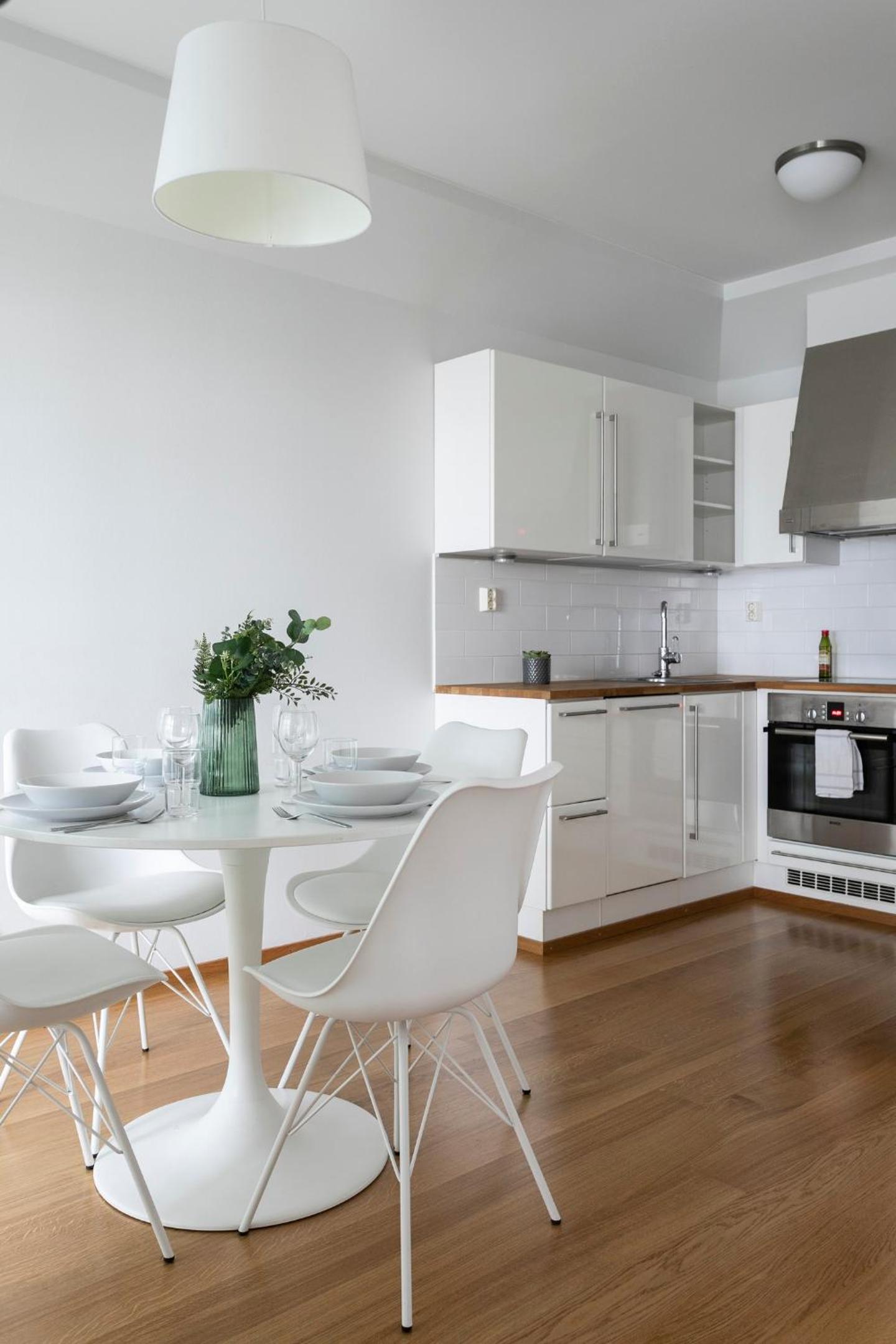 2ndhomes Luxury Kamppi Center Apartment with Spa and Terrace