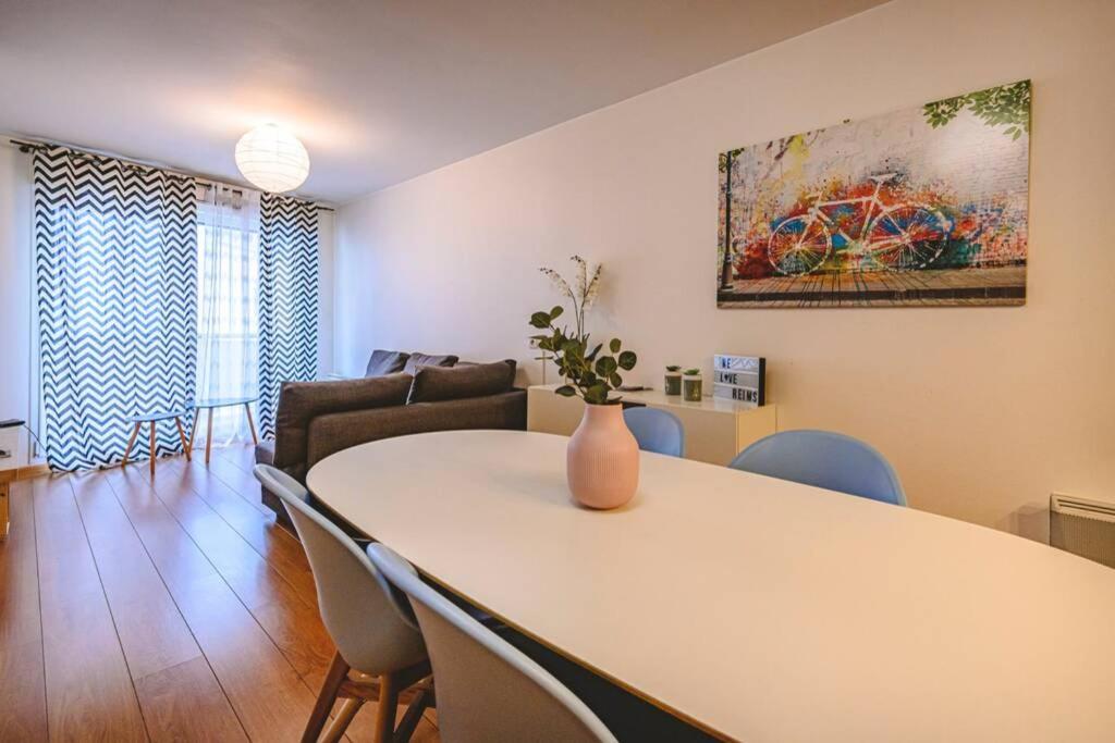 CAMILLE - Appartement avec extérieur view 5