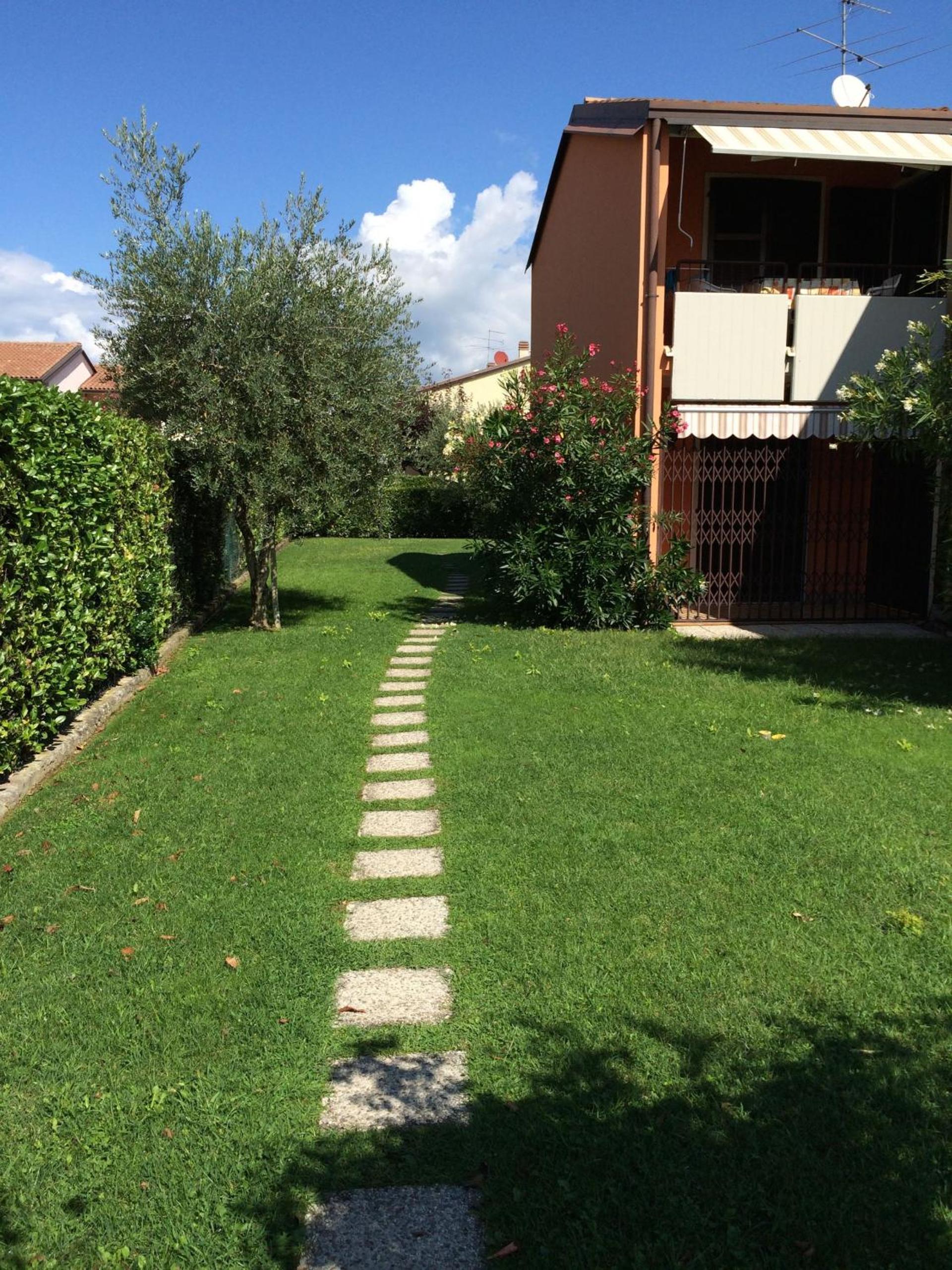 Photo 49