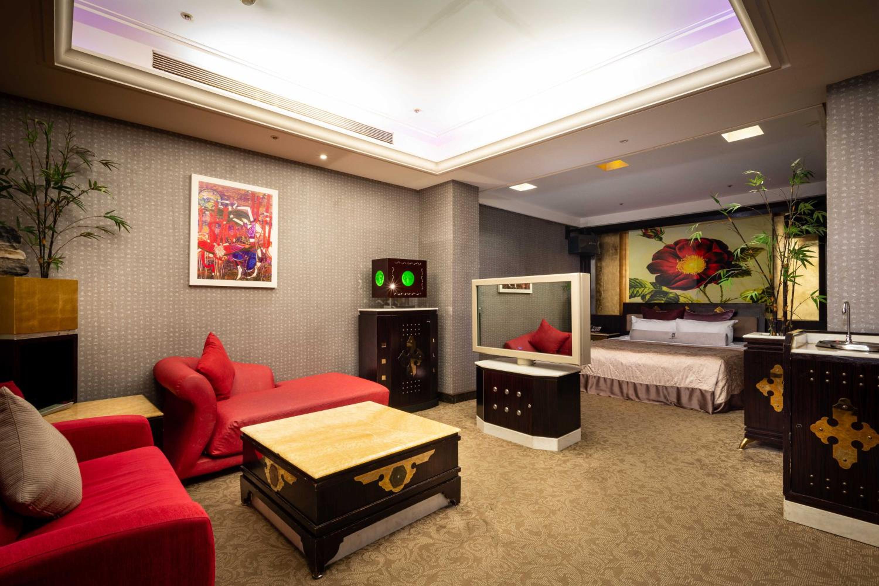 In-stone Motel