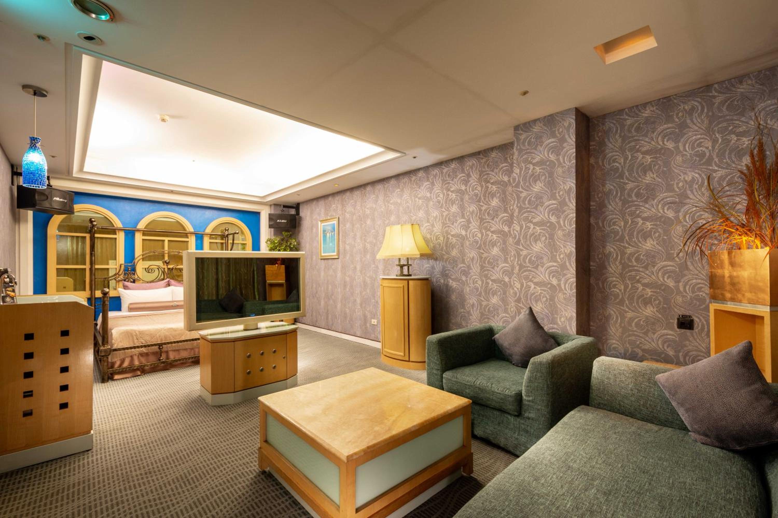 In-stone Motel
