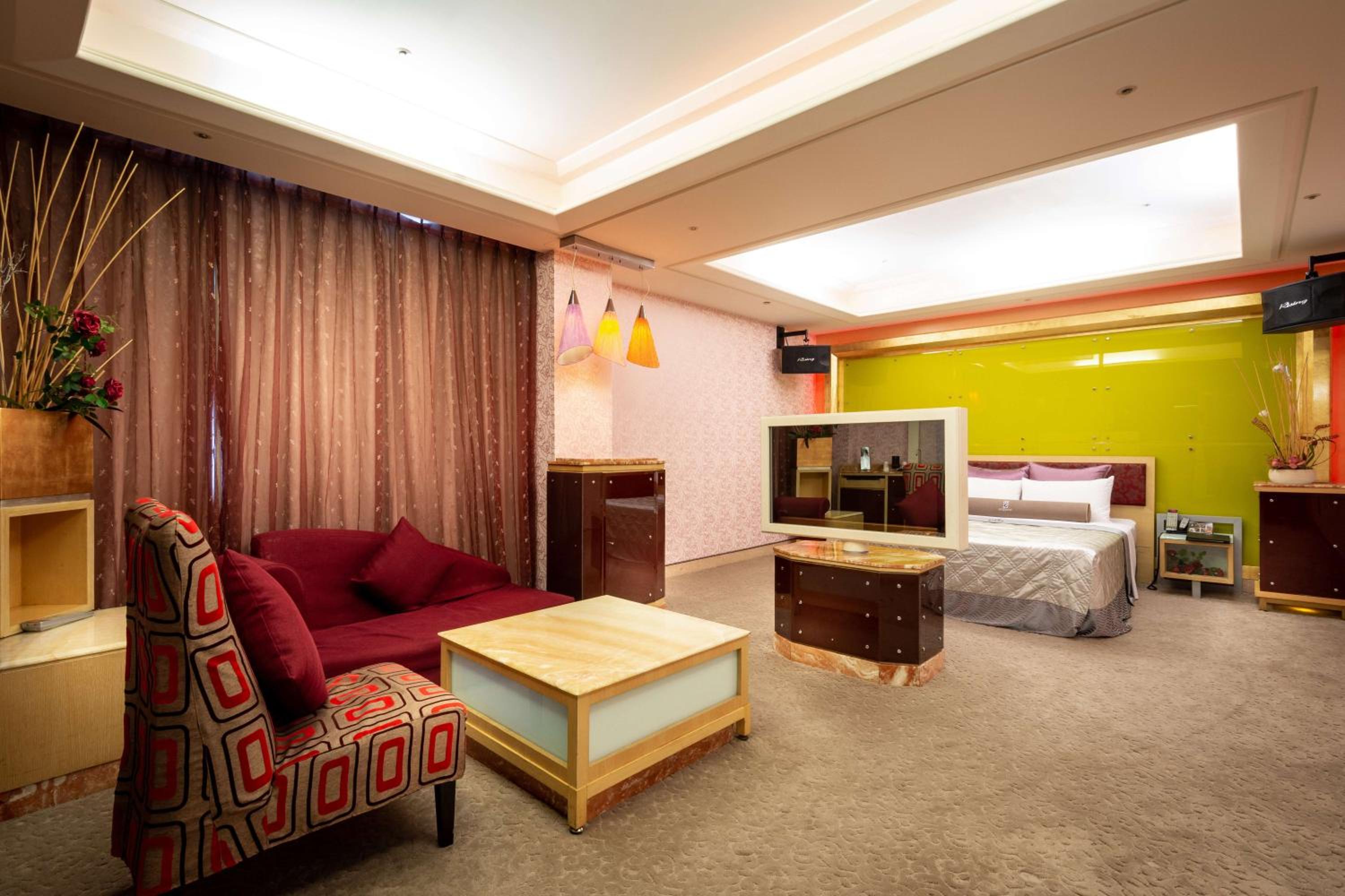 In-stone Motel