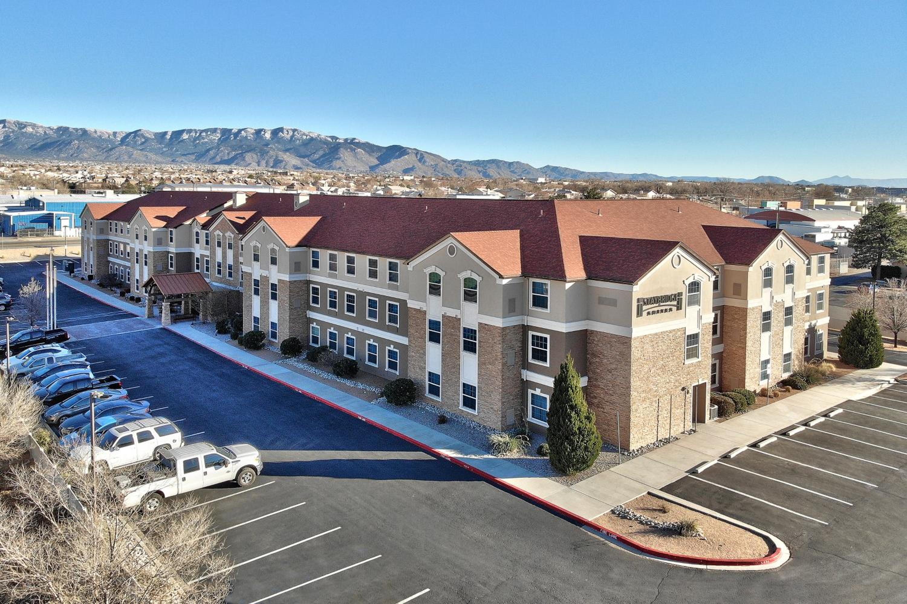 Hotel Staybridge Suites Albuquerque North, an IHG Hotel - Image 1