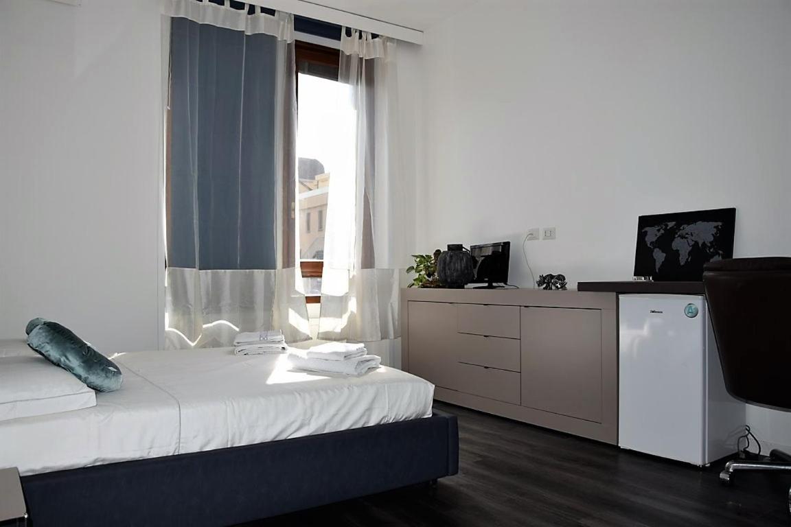 ACCOMODATIONS STAZIONE CENTRALE