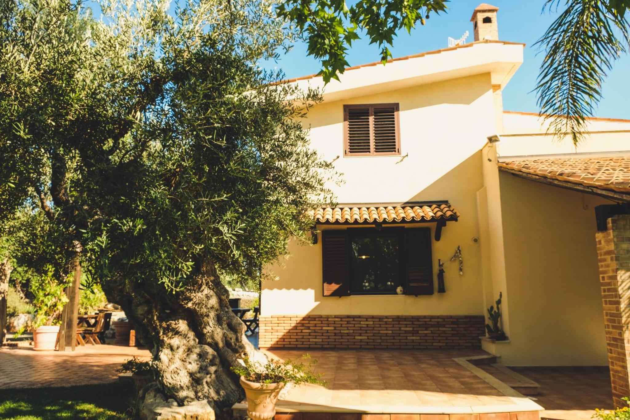 Villa Due Torri view 3