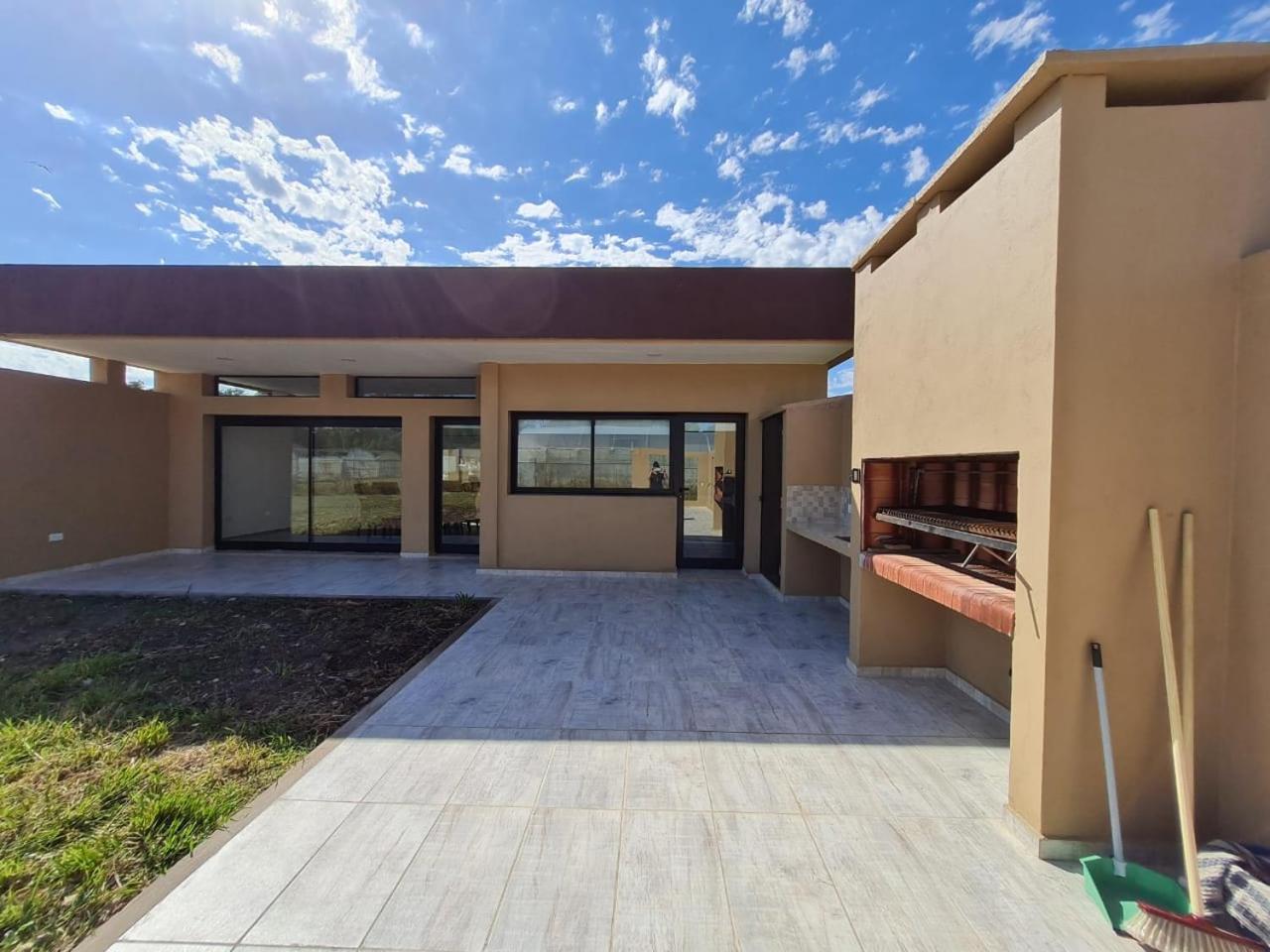 Casas en Barrio Los Teros con pileta compartida - Santa Clara del Mar