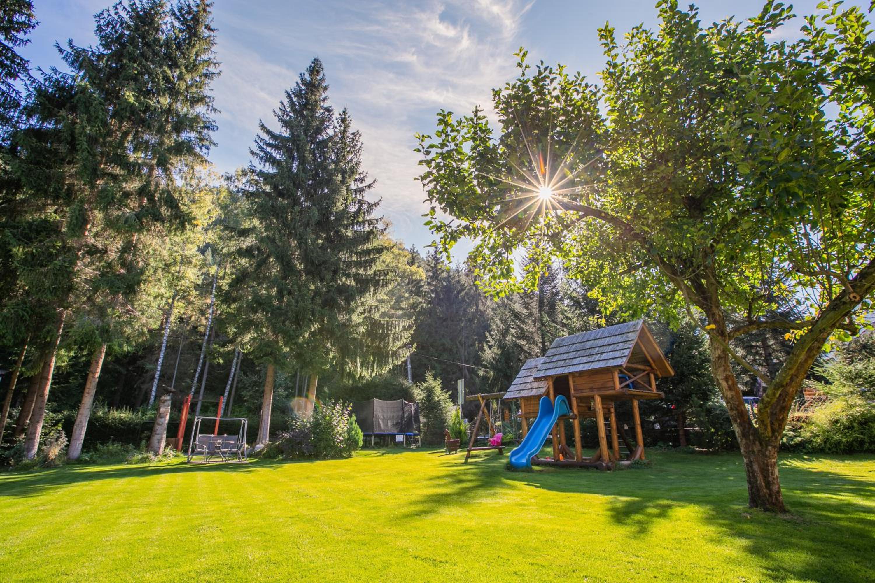 Apartmány a štúdiá Miroslav