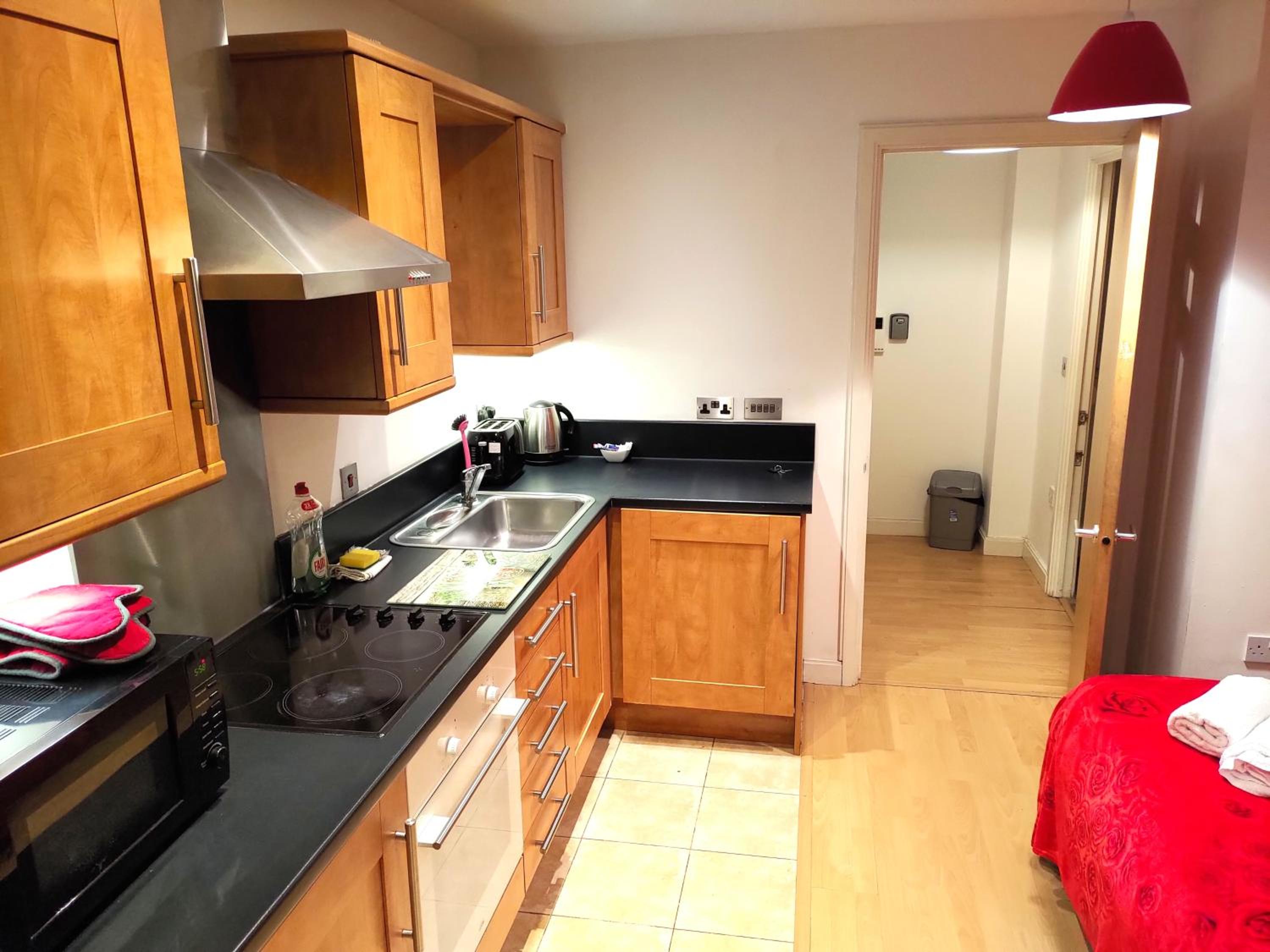Leicester Vacations - Empire Serviced Apartments - Property Image 41
