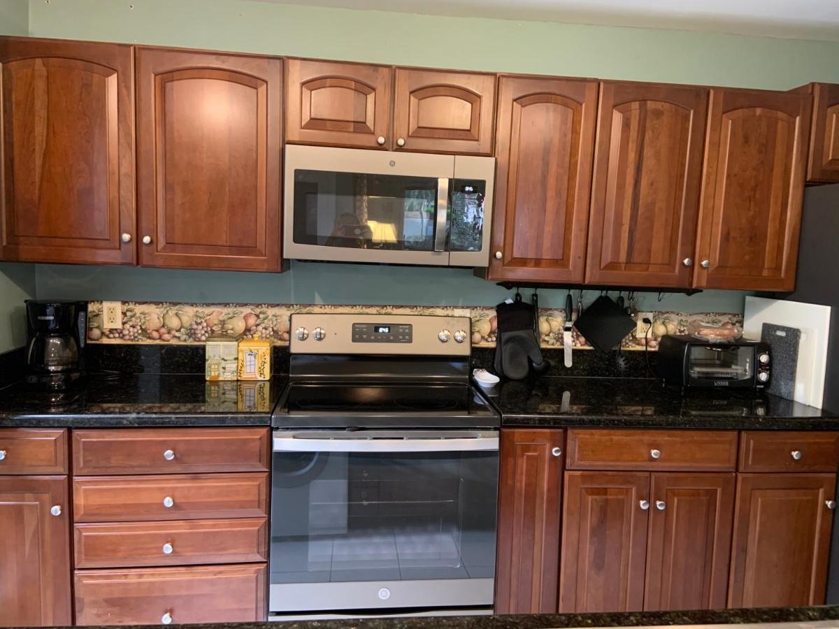 PGA National Resort Golf Villa - Pool Side Executive Two Bedroom First Floor - Property Image 18