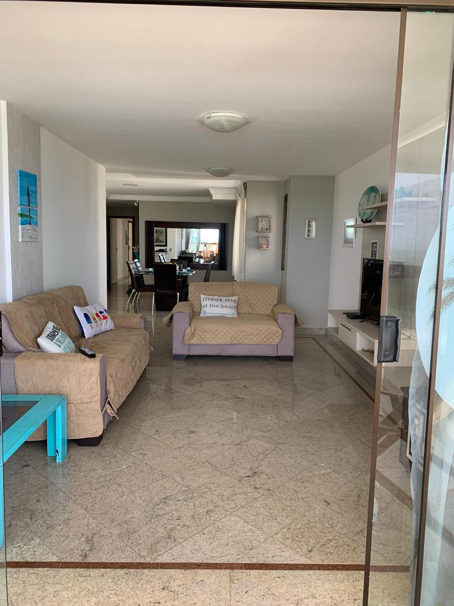 Apartamento de Frente ao Mar na Praia do Morro