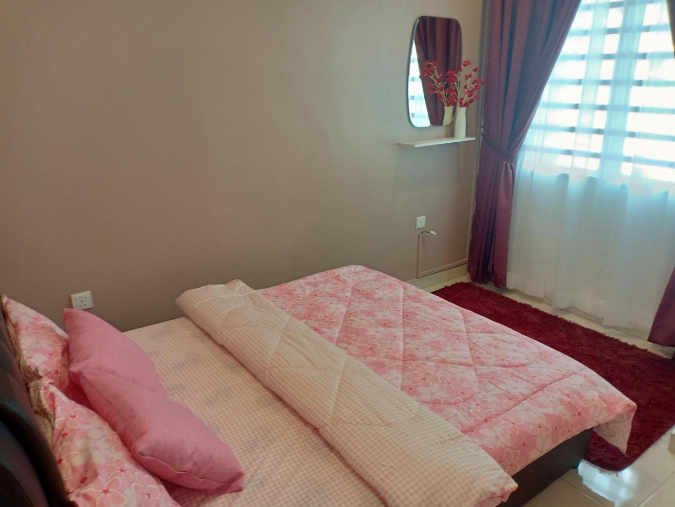 As Syifaa Homestay mslim only, wifi & netflix photo 5