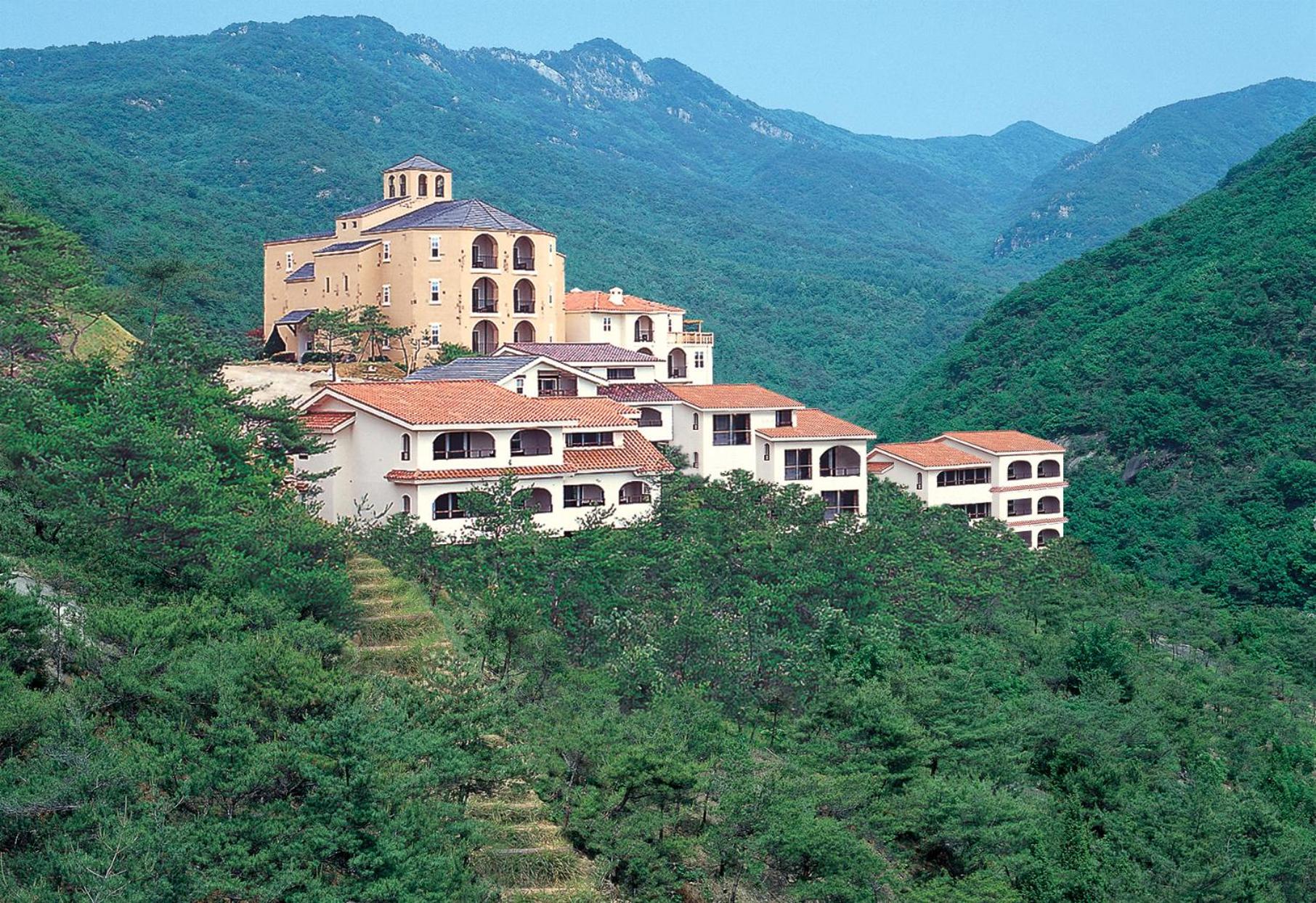 Club ES Jecheon Resort view 3