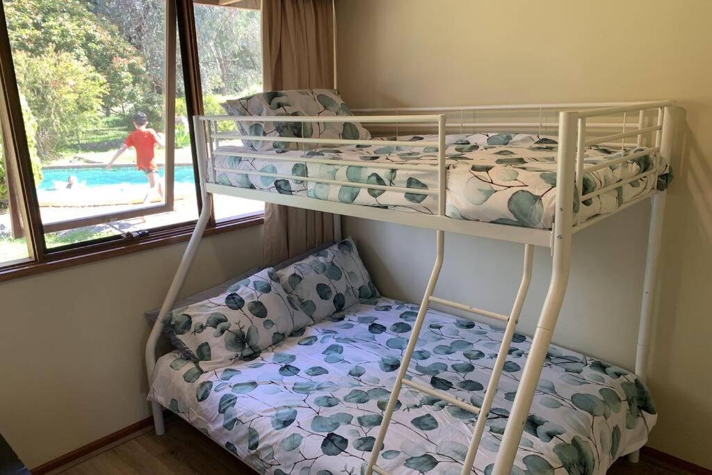 Willunga Cottage — Sweet Country Retreat