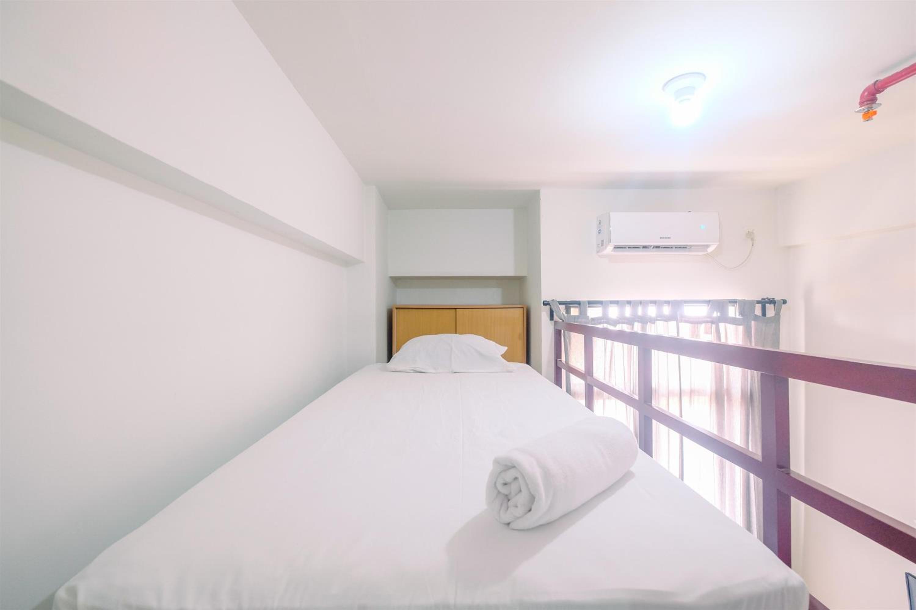 Compact and Relaxing Studio at Dave Apartment By Travelio, Pondoktjing Dua - 10