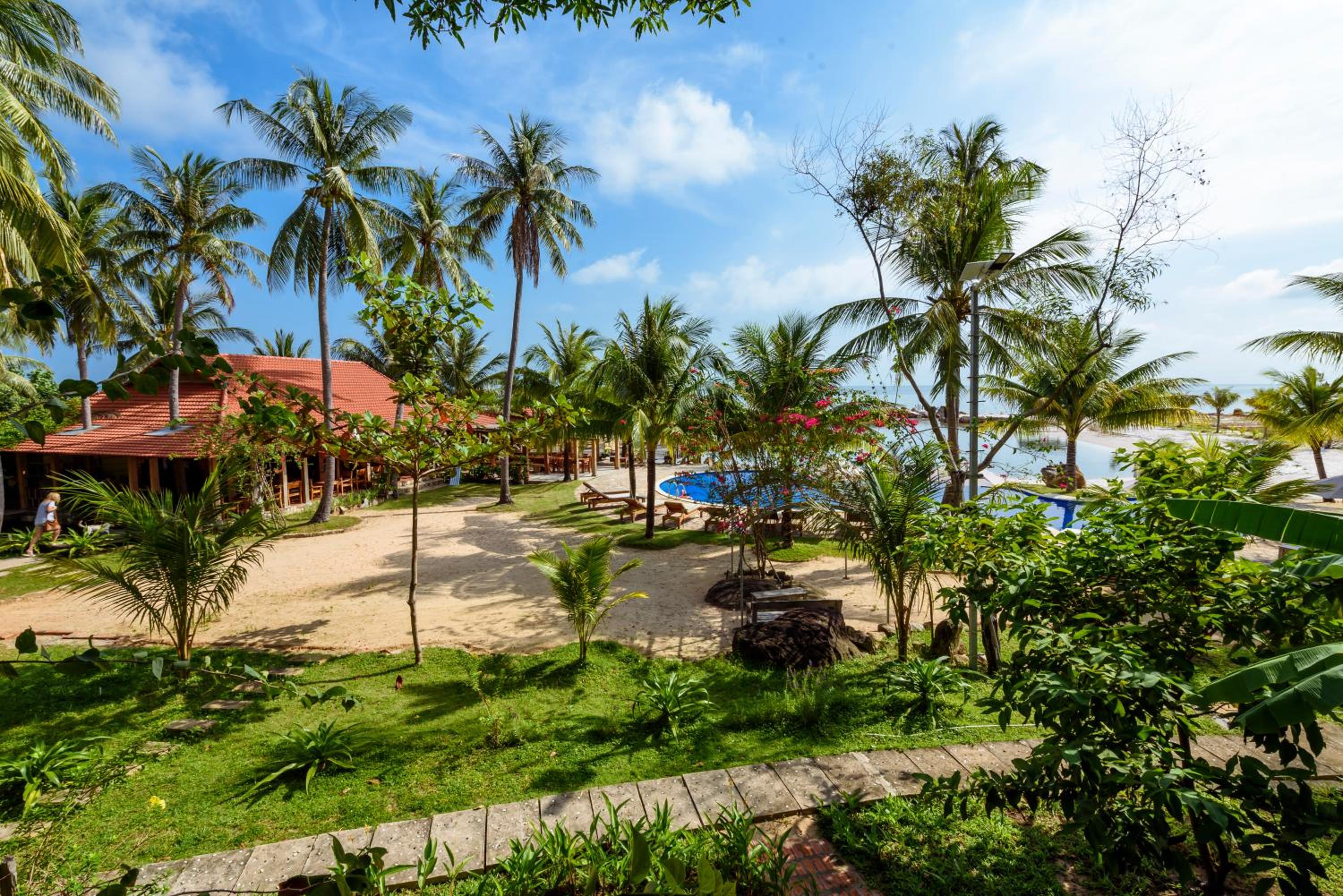 Mango Beach Resort