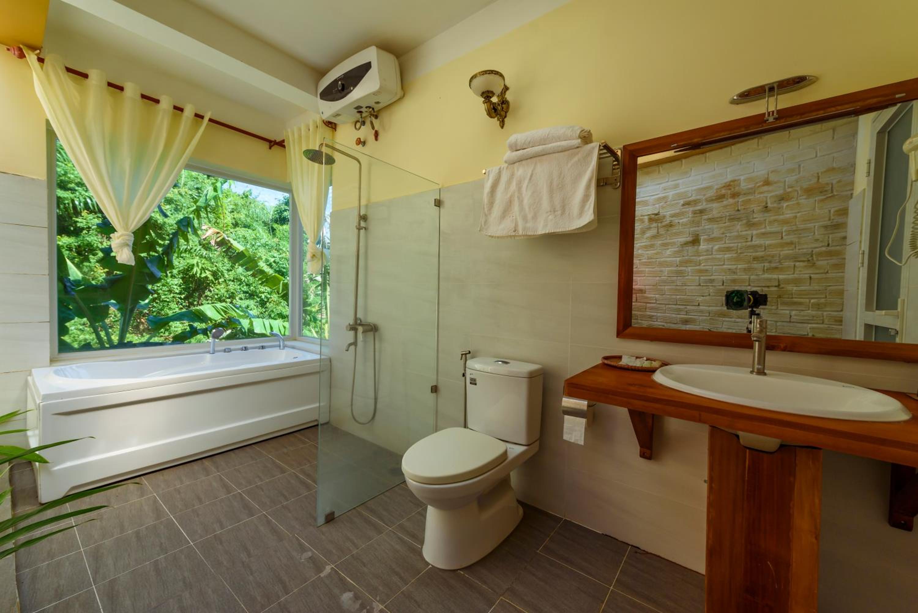 Mango Beach Resort