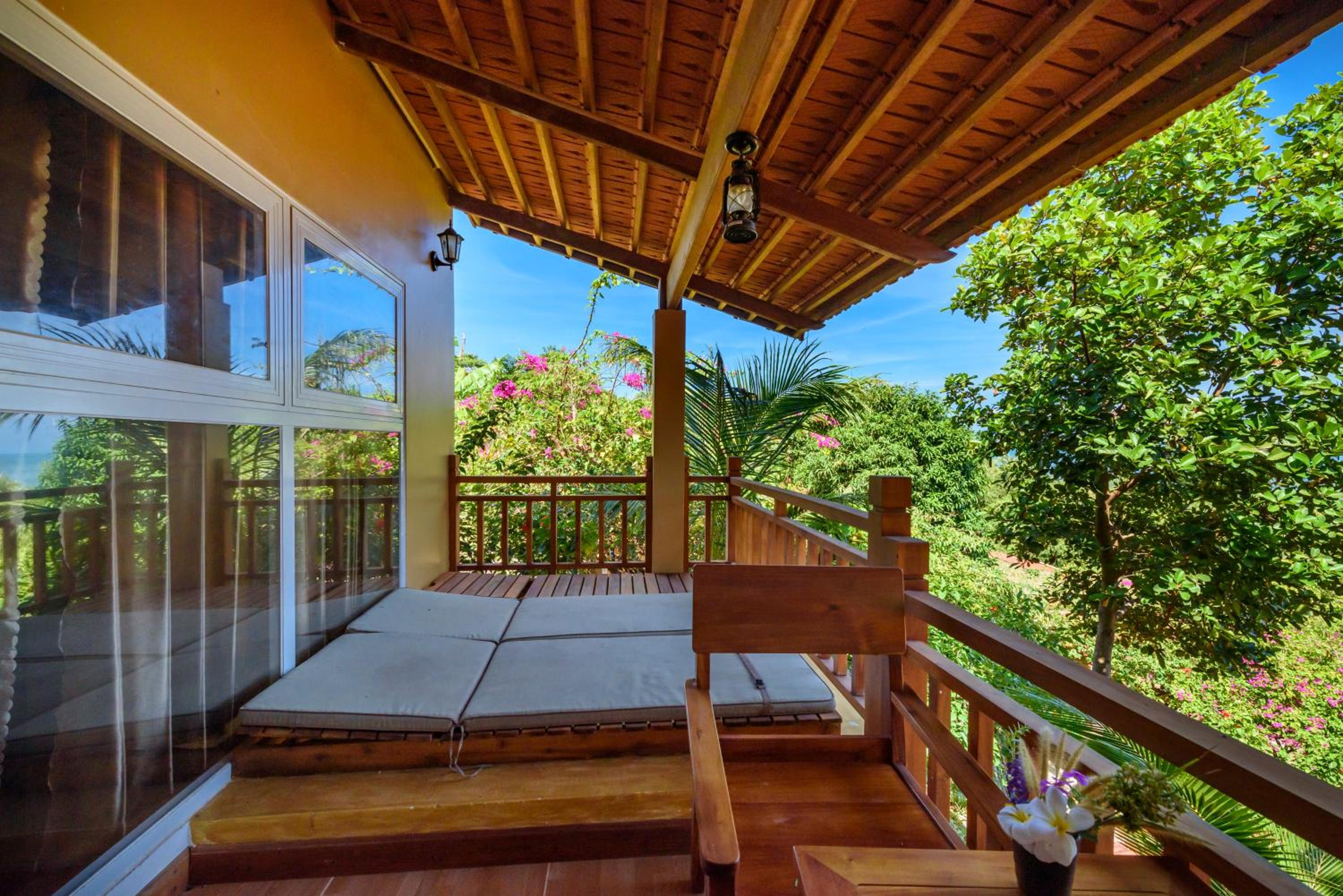 Mango Beach Resort