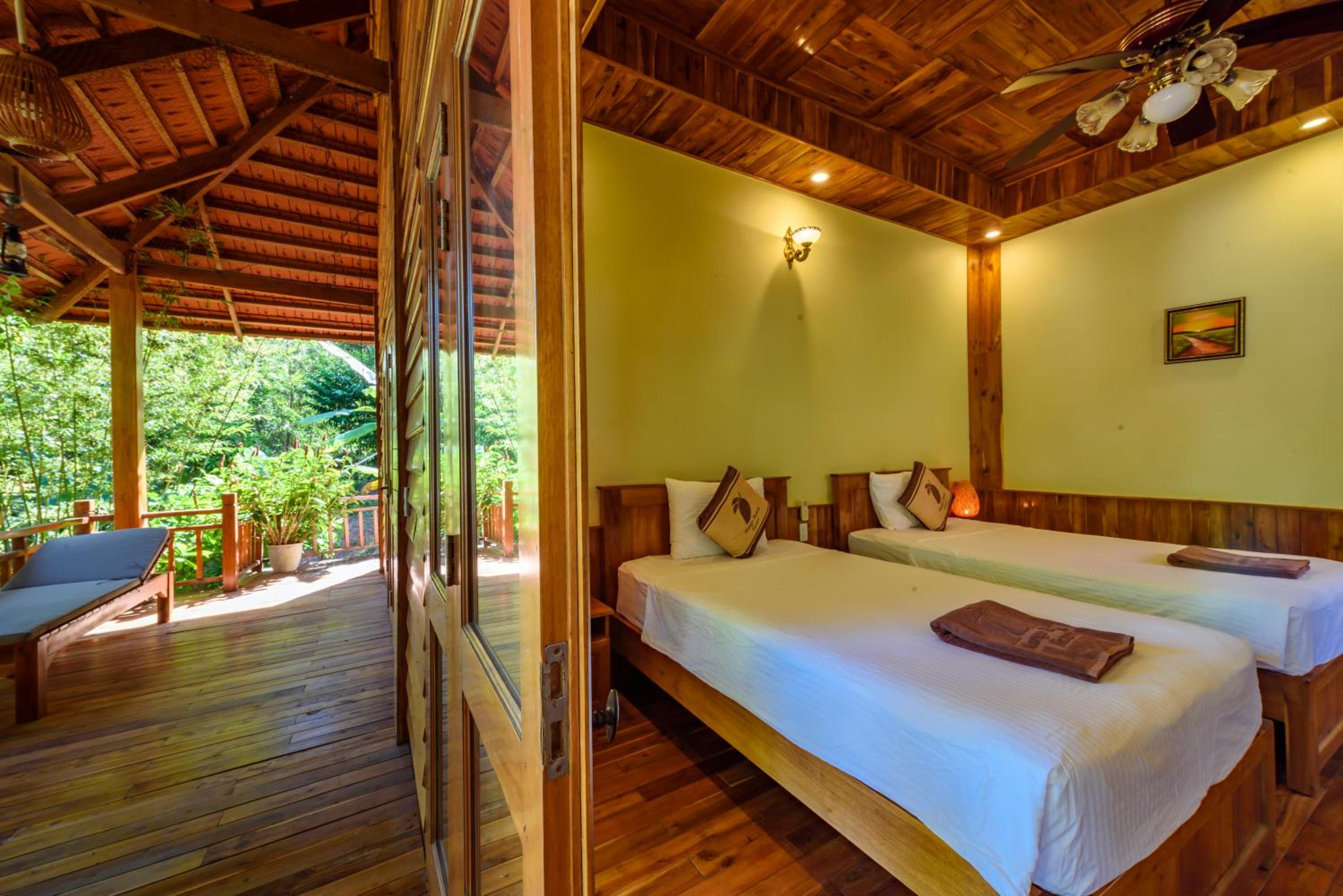 Mango Beach Resort