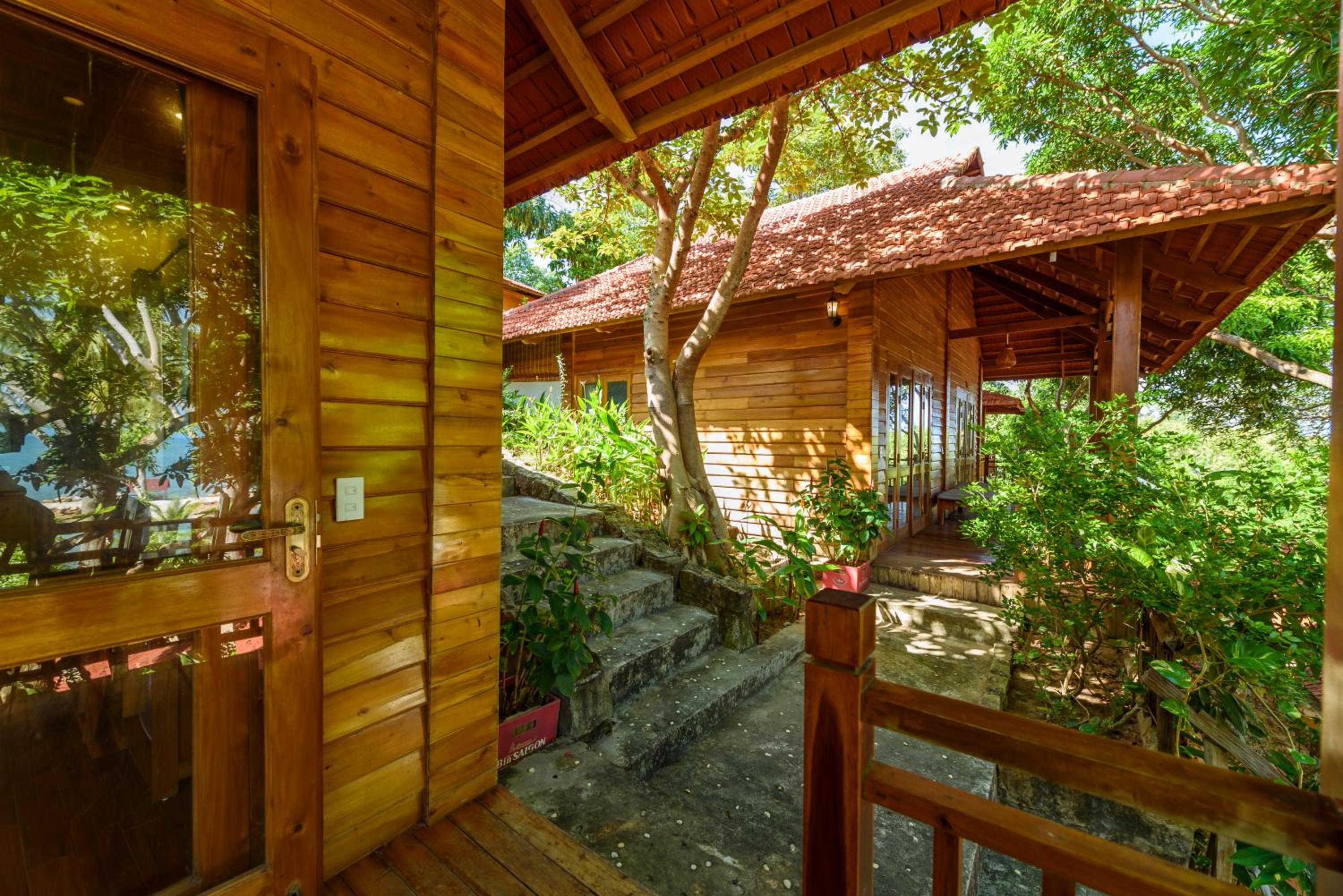 Mango Beach Resort