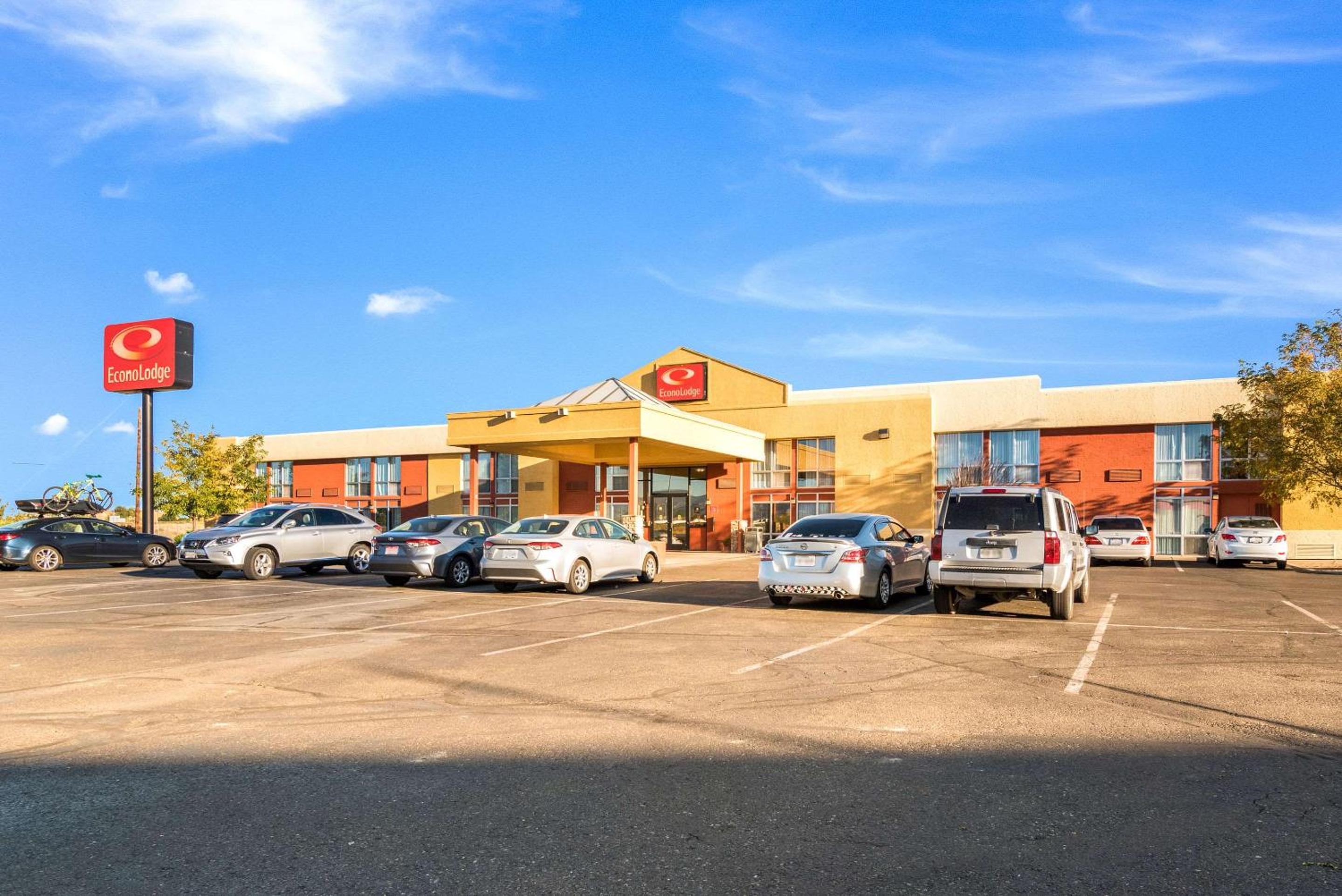Econo Lodge Grand Junction North view 2