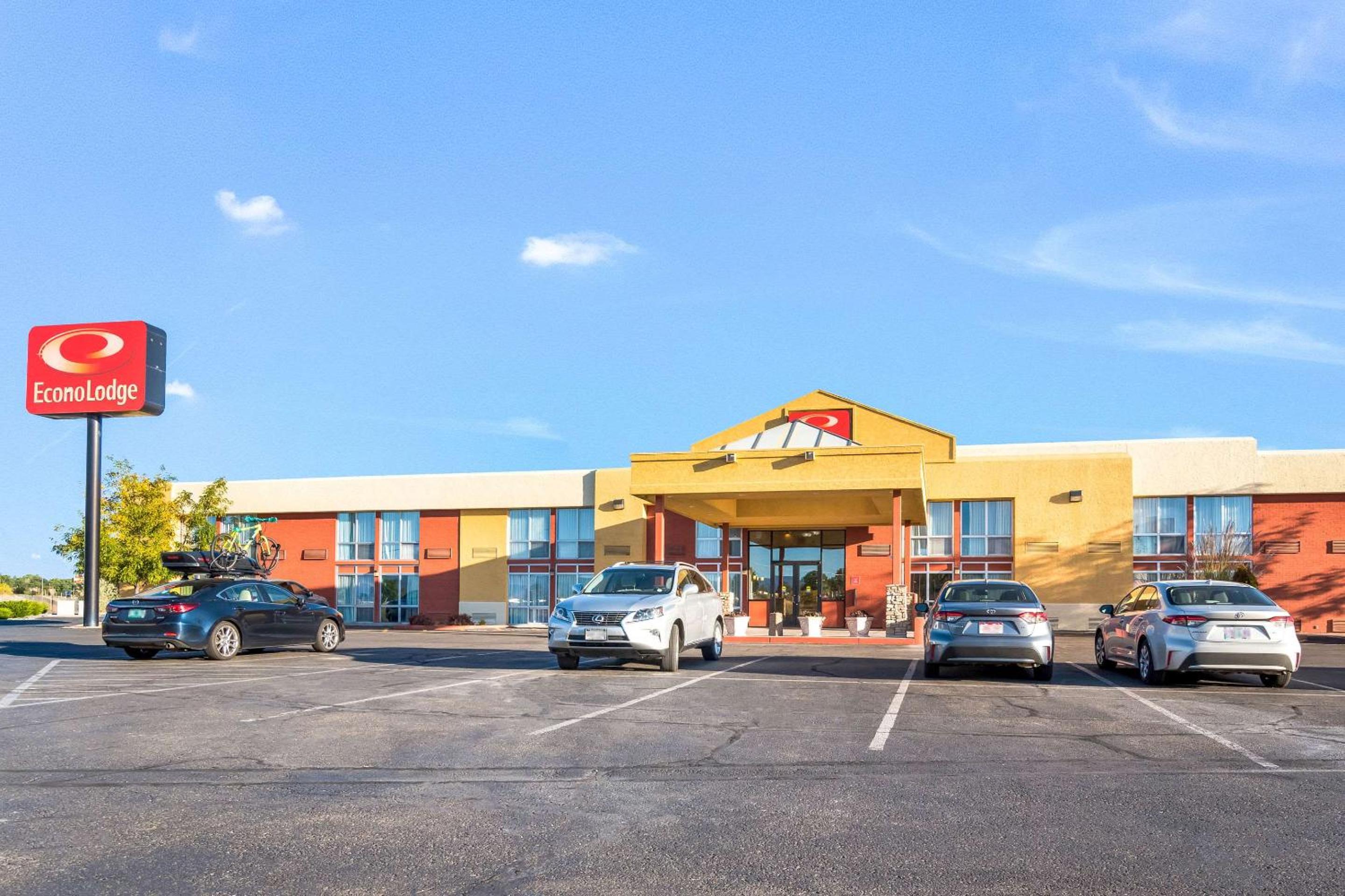 Econo Lodge Grand Junction North view 4