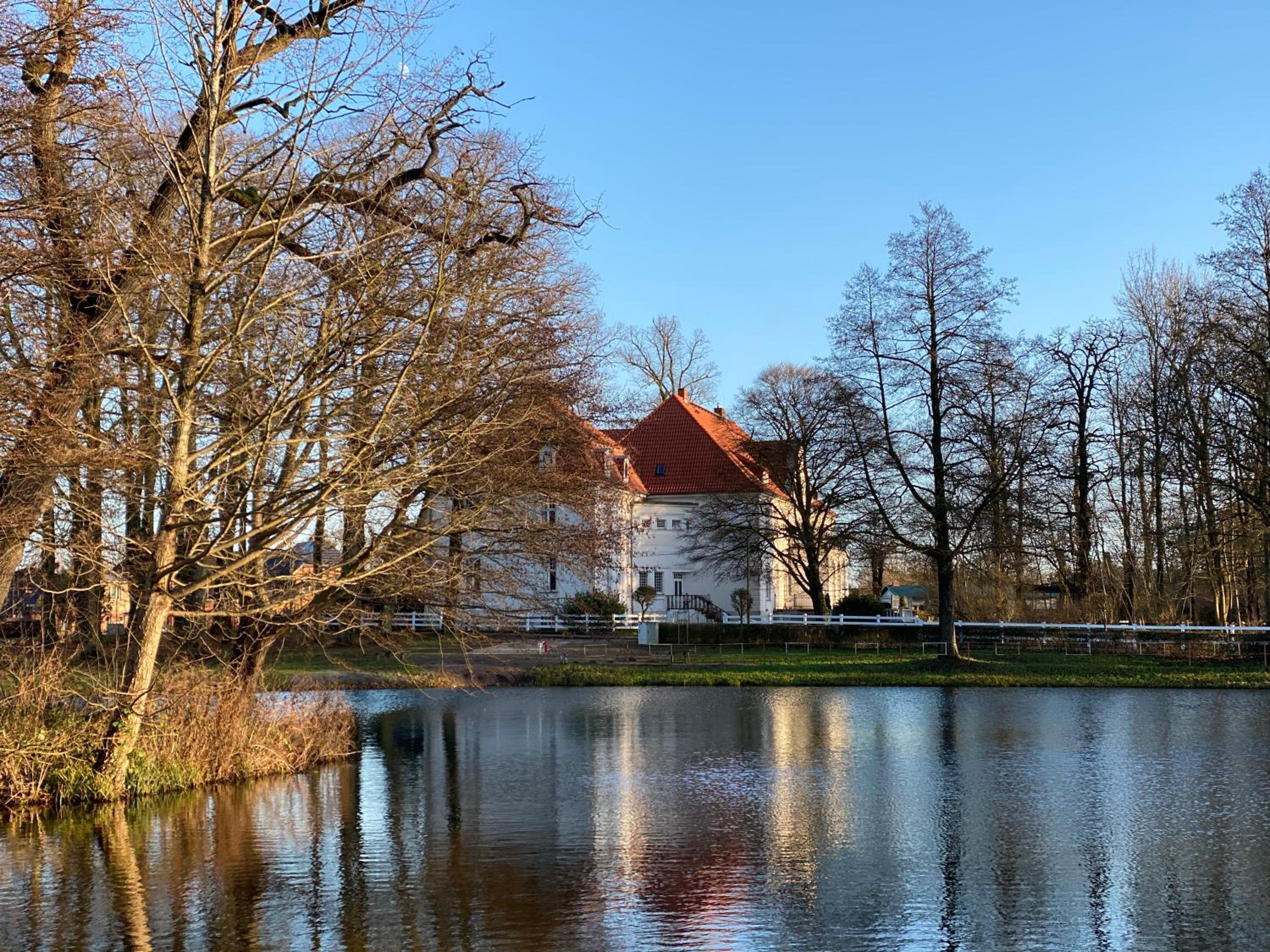 Schloss Badow