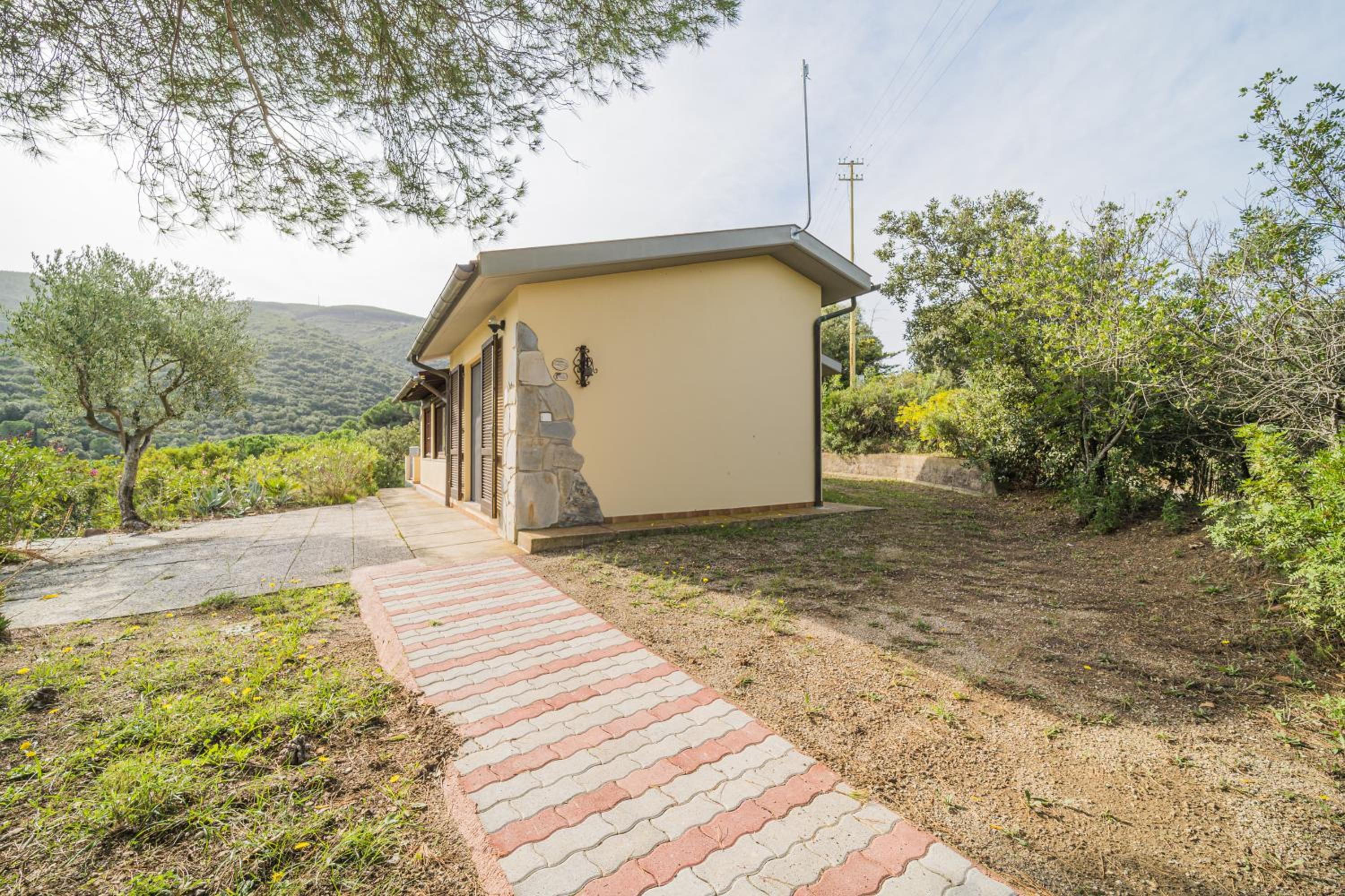 Cottage Casa Gina - Goelba view 2