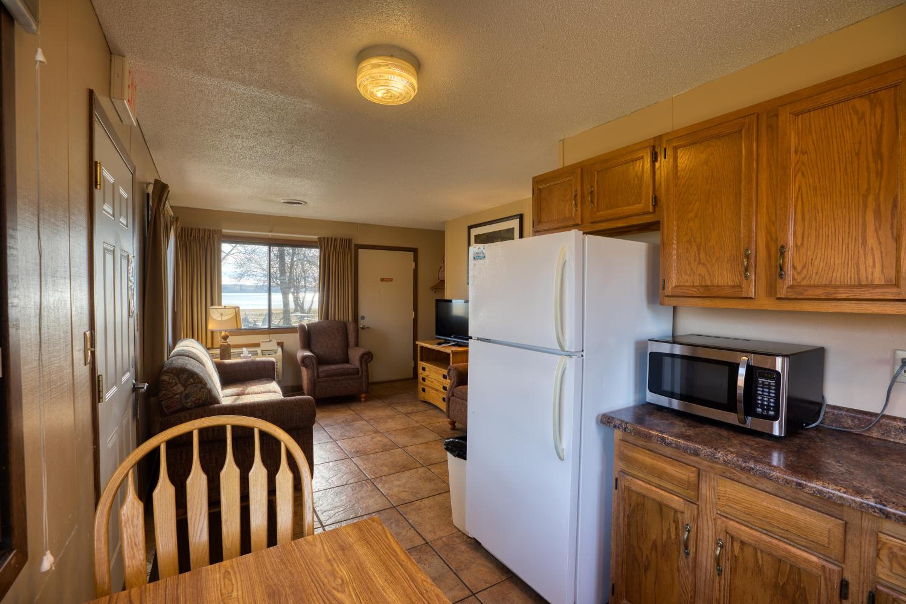 Lewis & Clark Resort