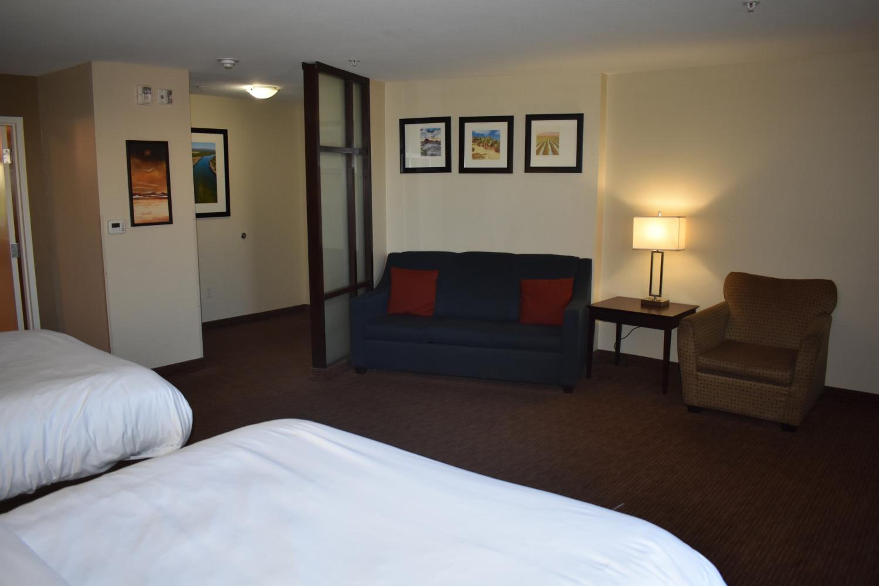Blythe Vacations - Comfort Suites - Property Image 23