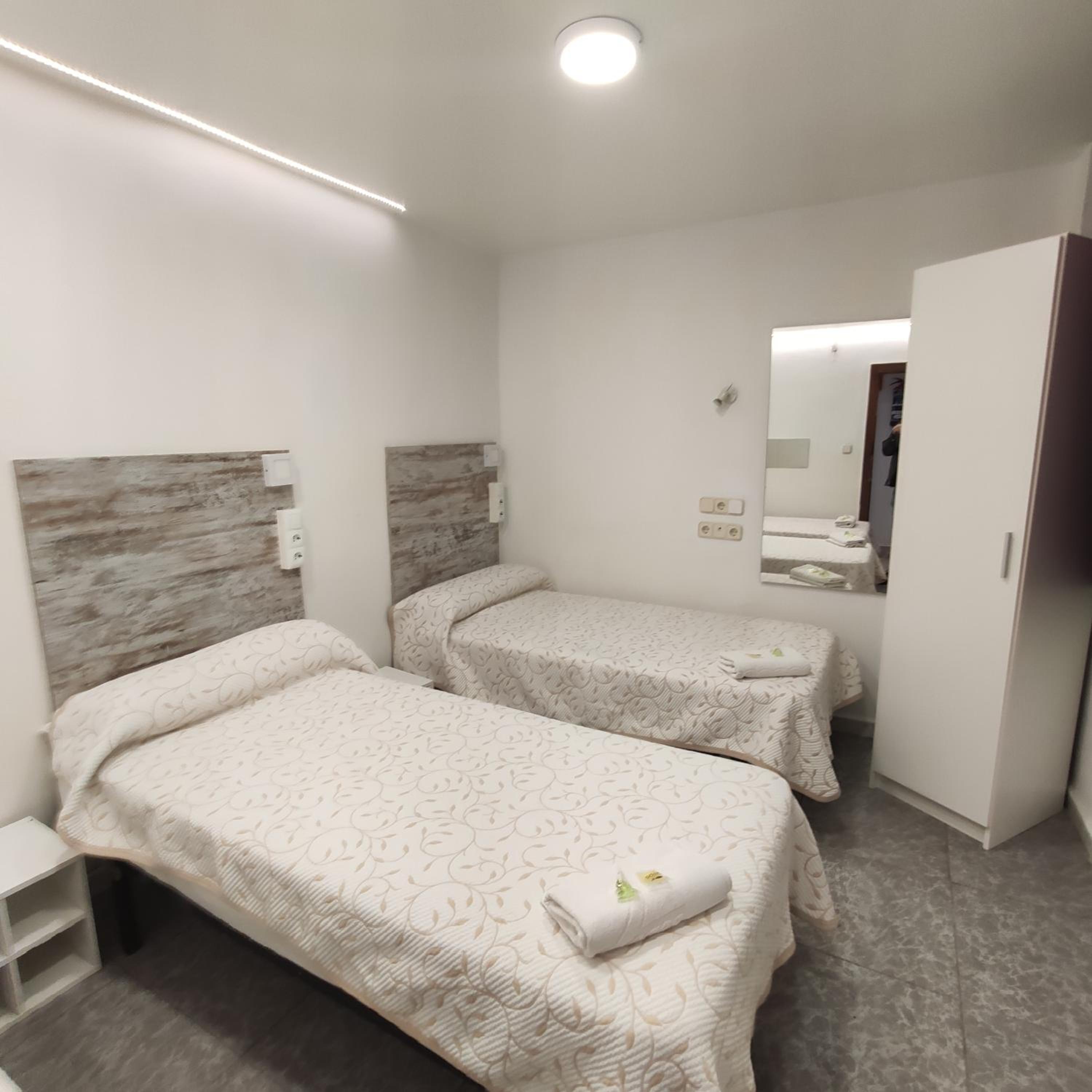 Hostal Las Vegas - Image 3