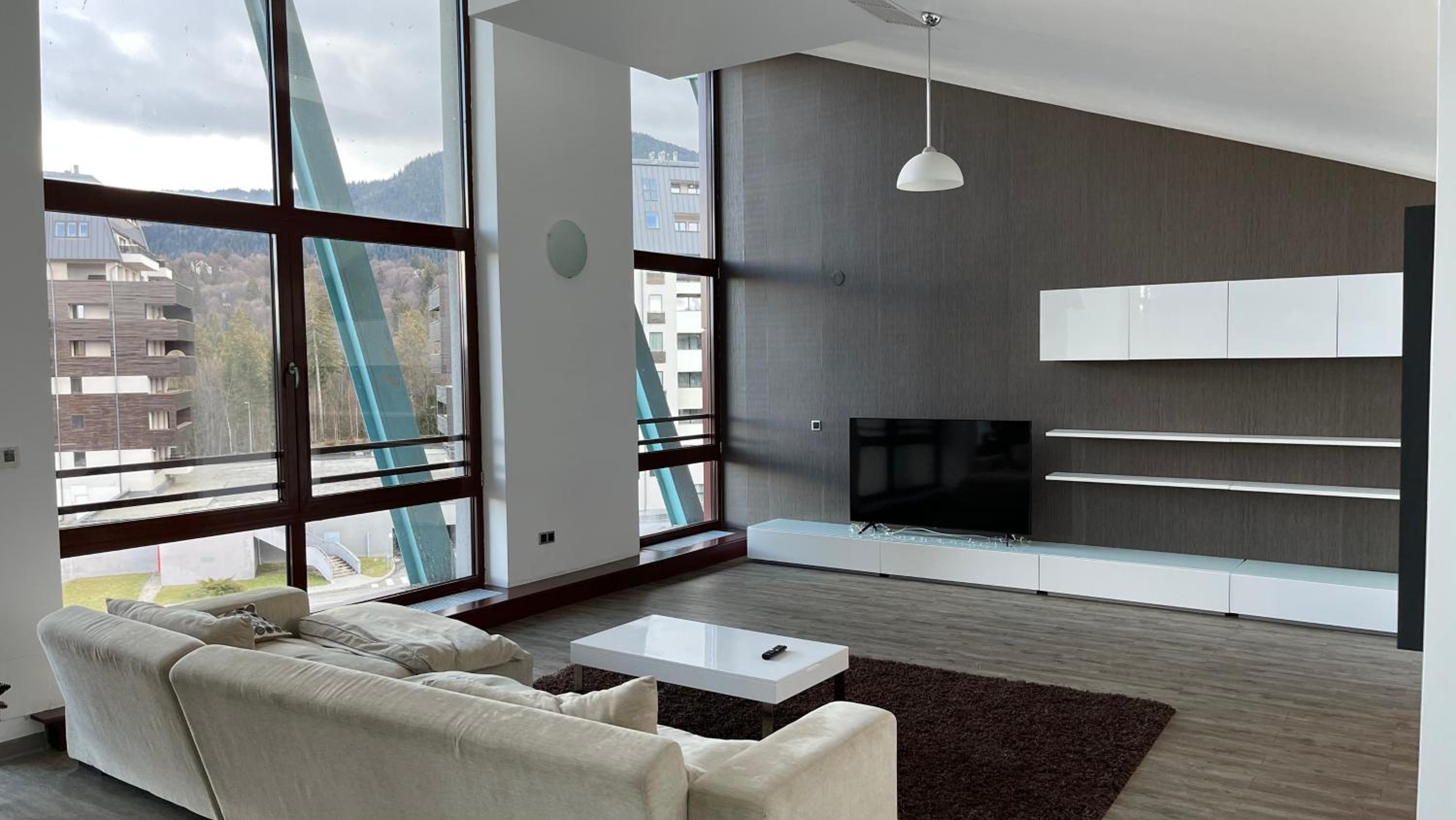 TED Penthouse Silver Mountain view 3