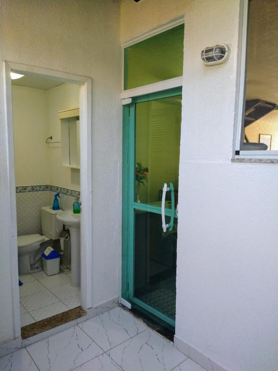 Casa em condomínio - Praia do Peró