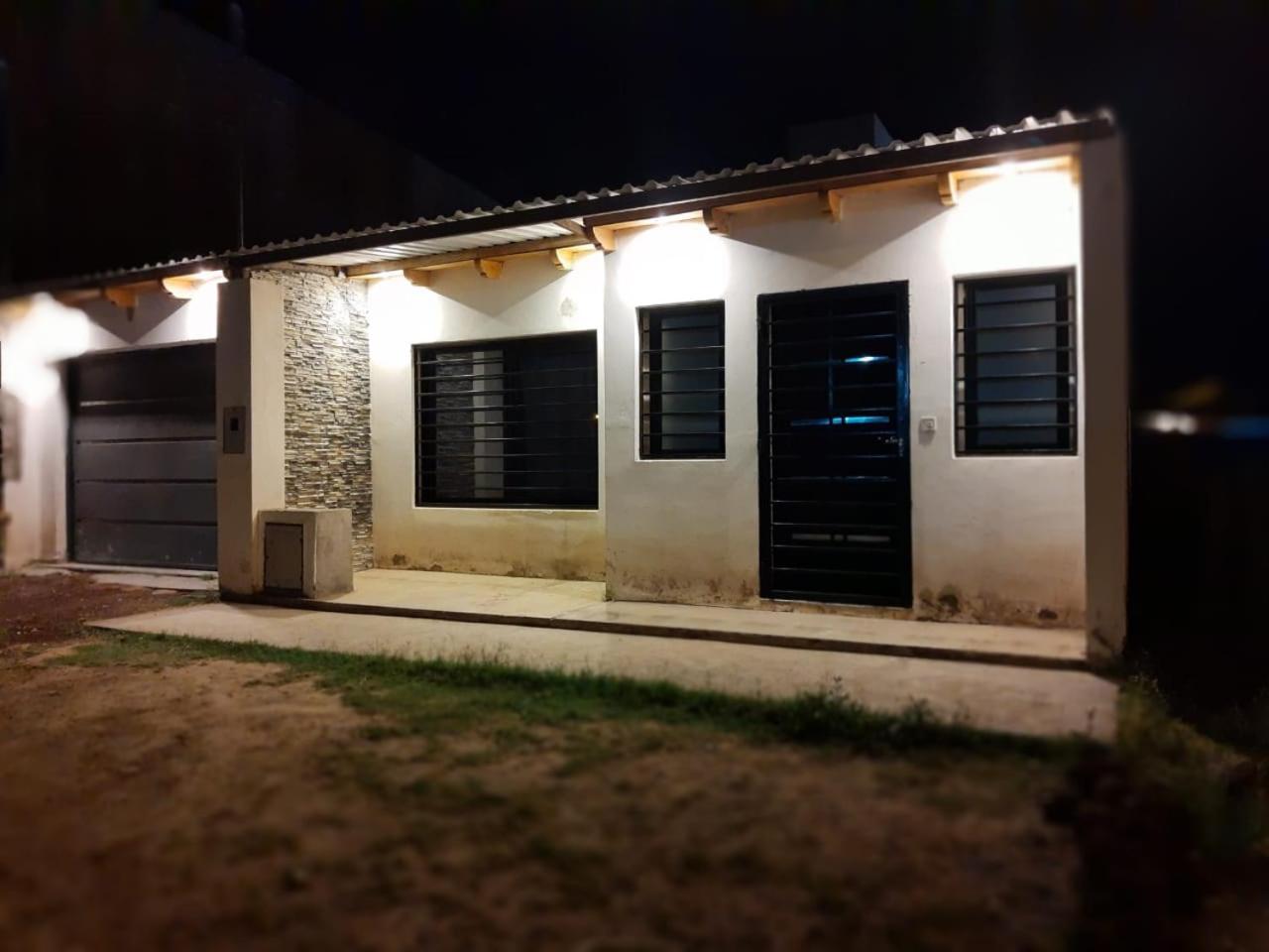 LOS ABRILES