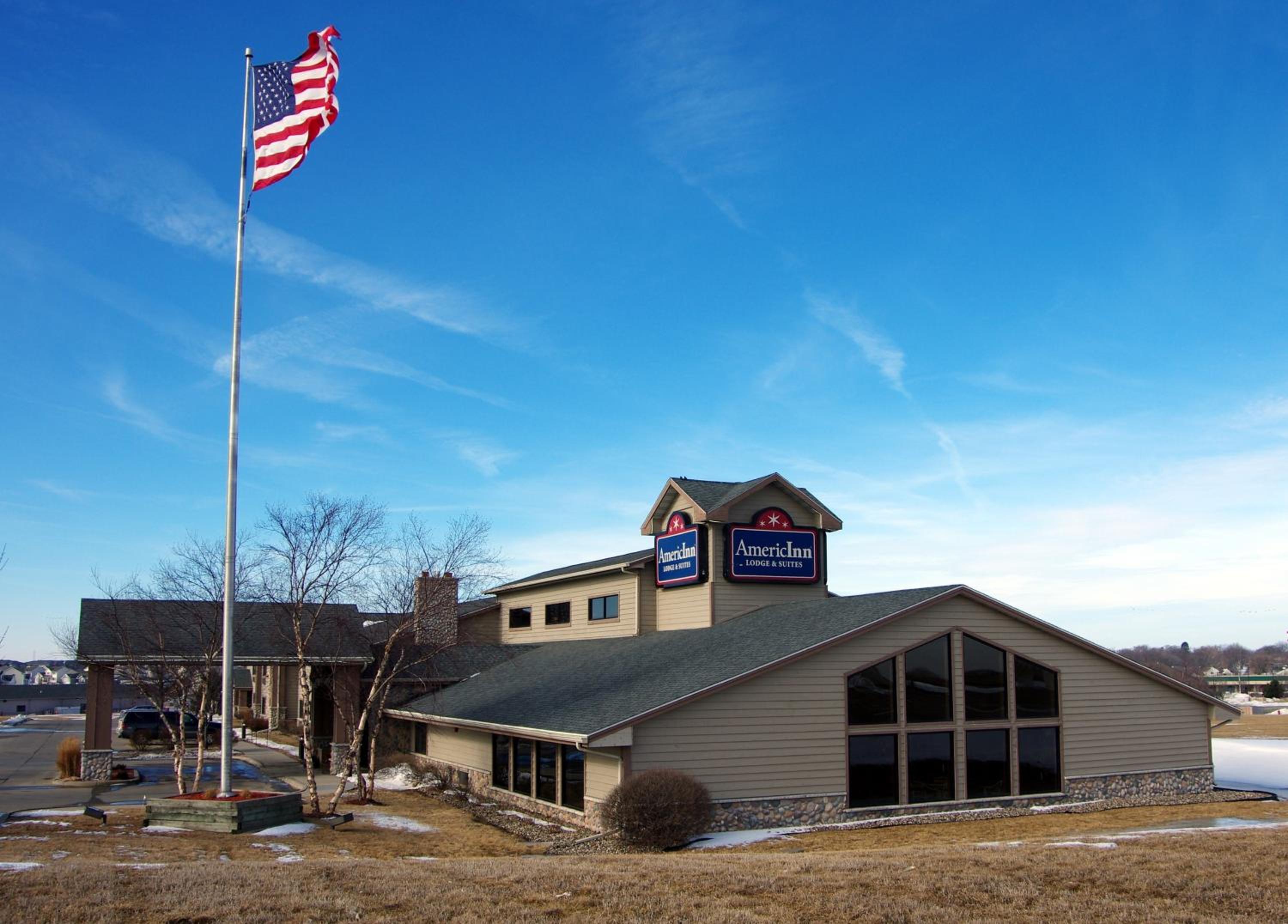 Des Moines Vacations - AmericInn by Wyndham Grimes - Property Image 1