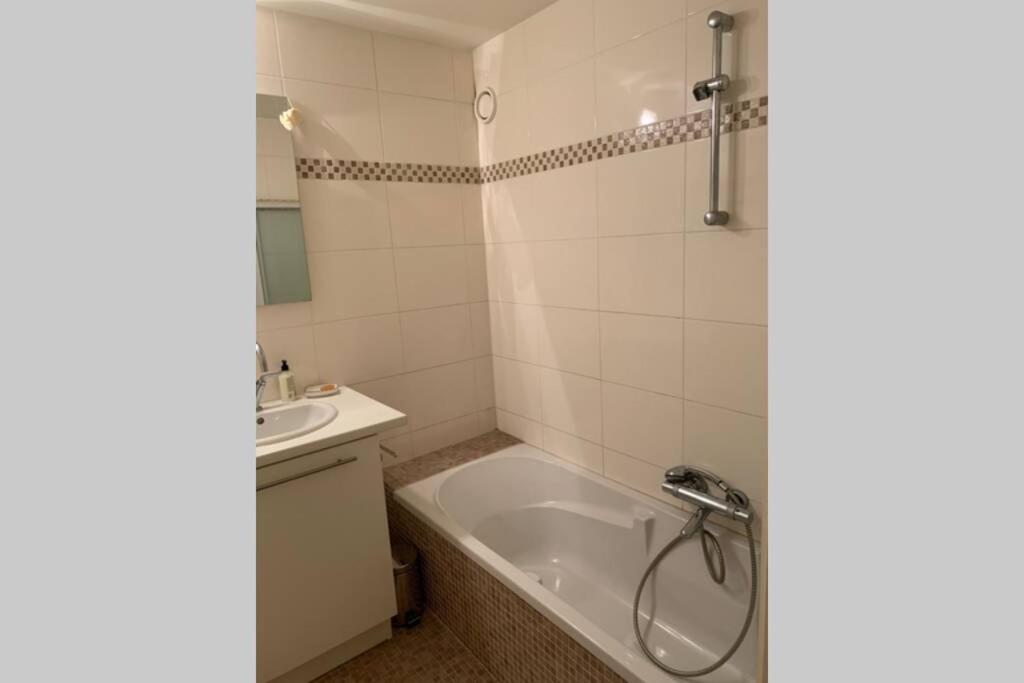Two bedroom apartment - 50 meters from beach and KYC