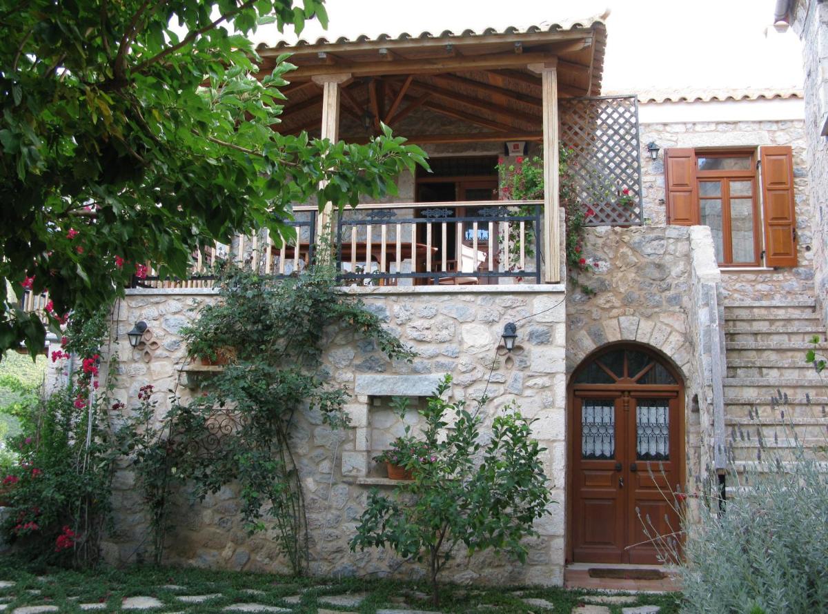 Homeberry, Traditional Stone House in Tiros view 2