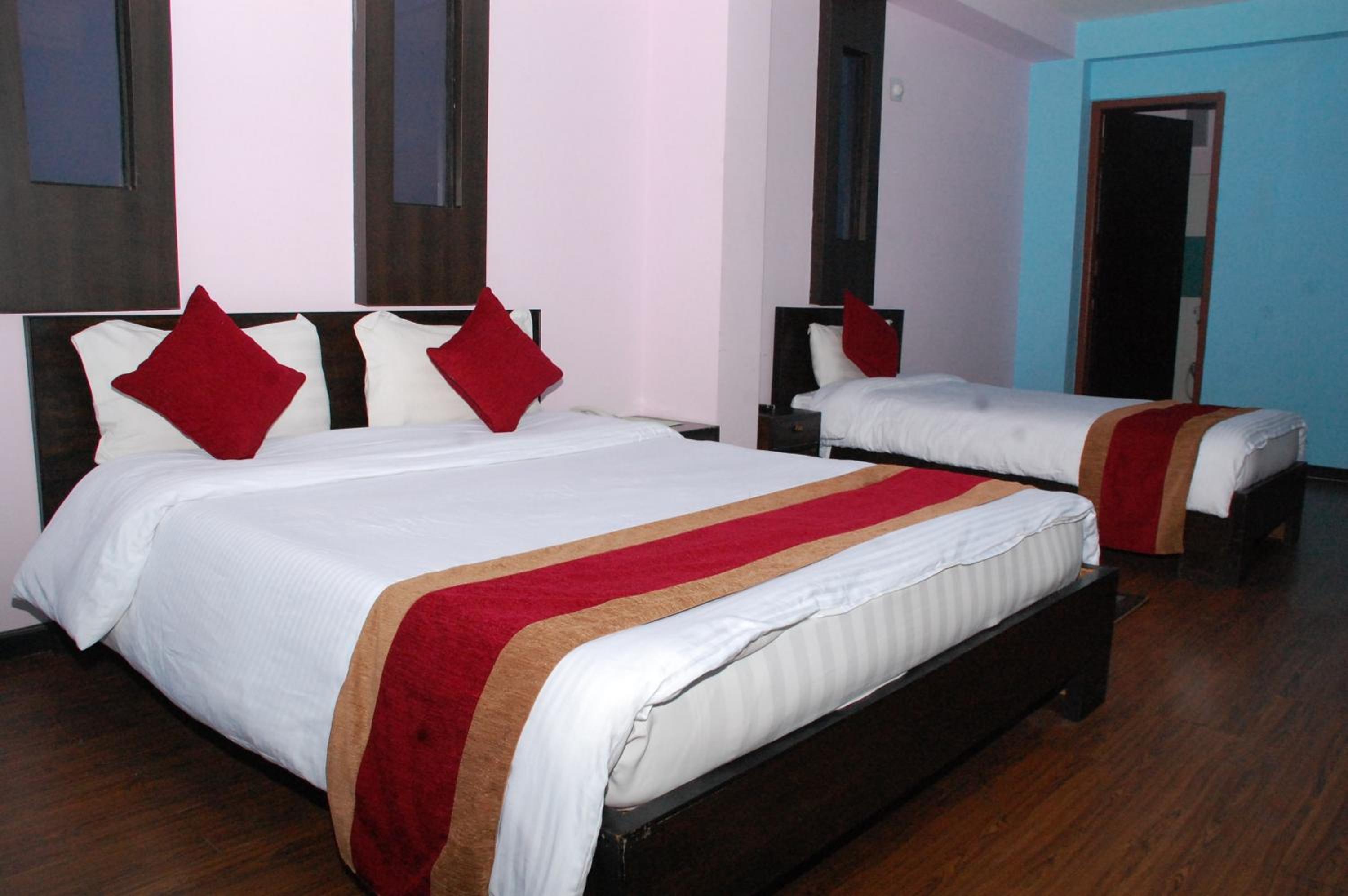Hotel Family Home